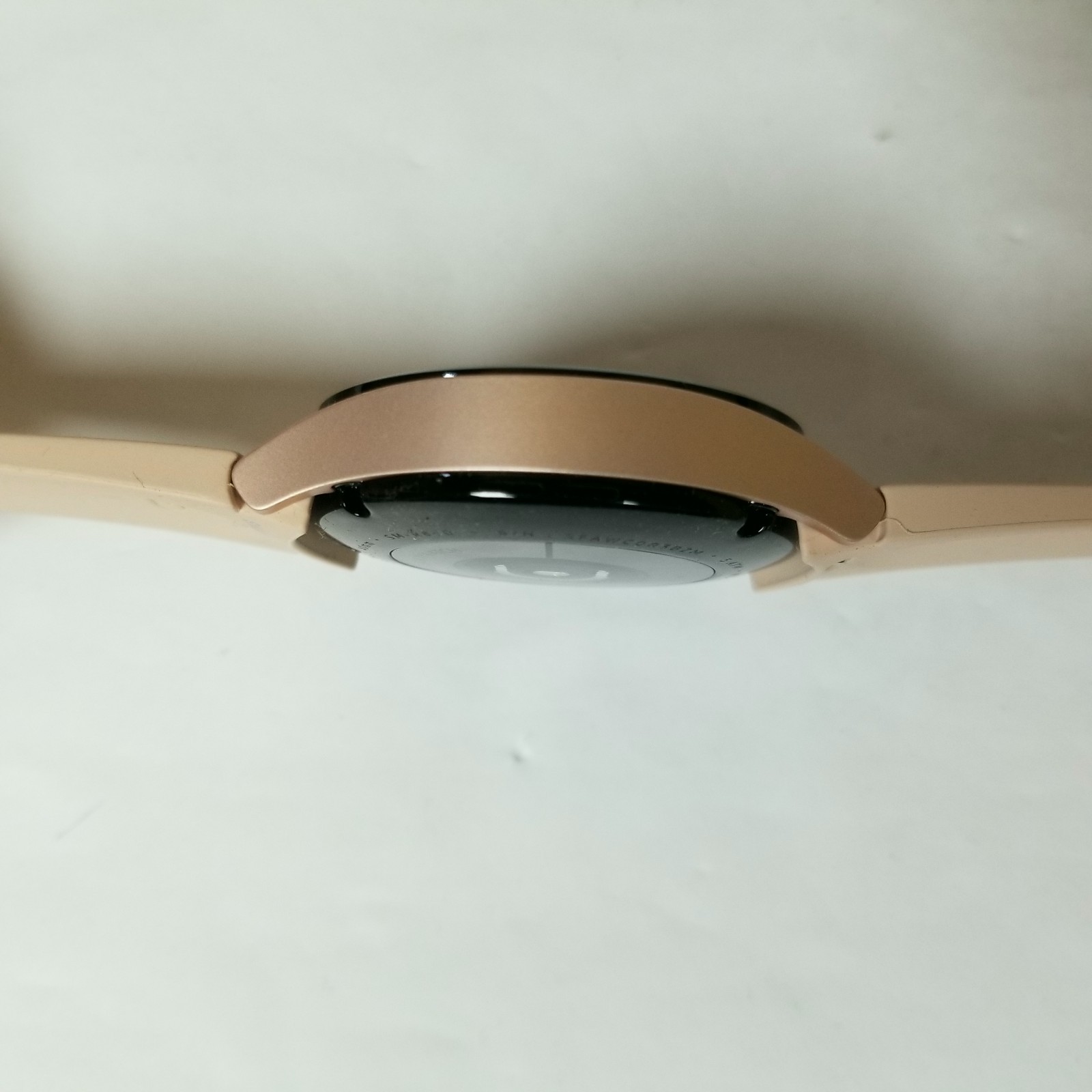 Samsung Galaxy Watch 4 40mm SM-860 (Rose) – Used, Good Condition