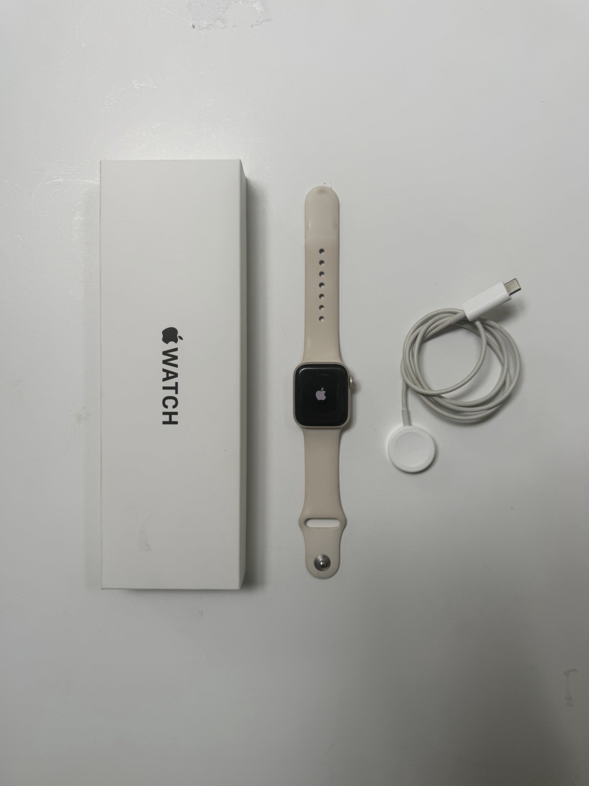 Apple Watch (2nd Generation) 40 mm Starlight