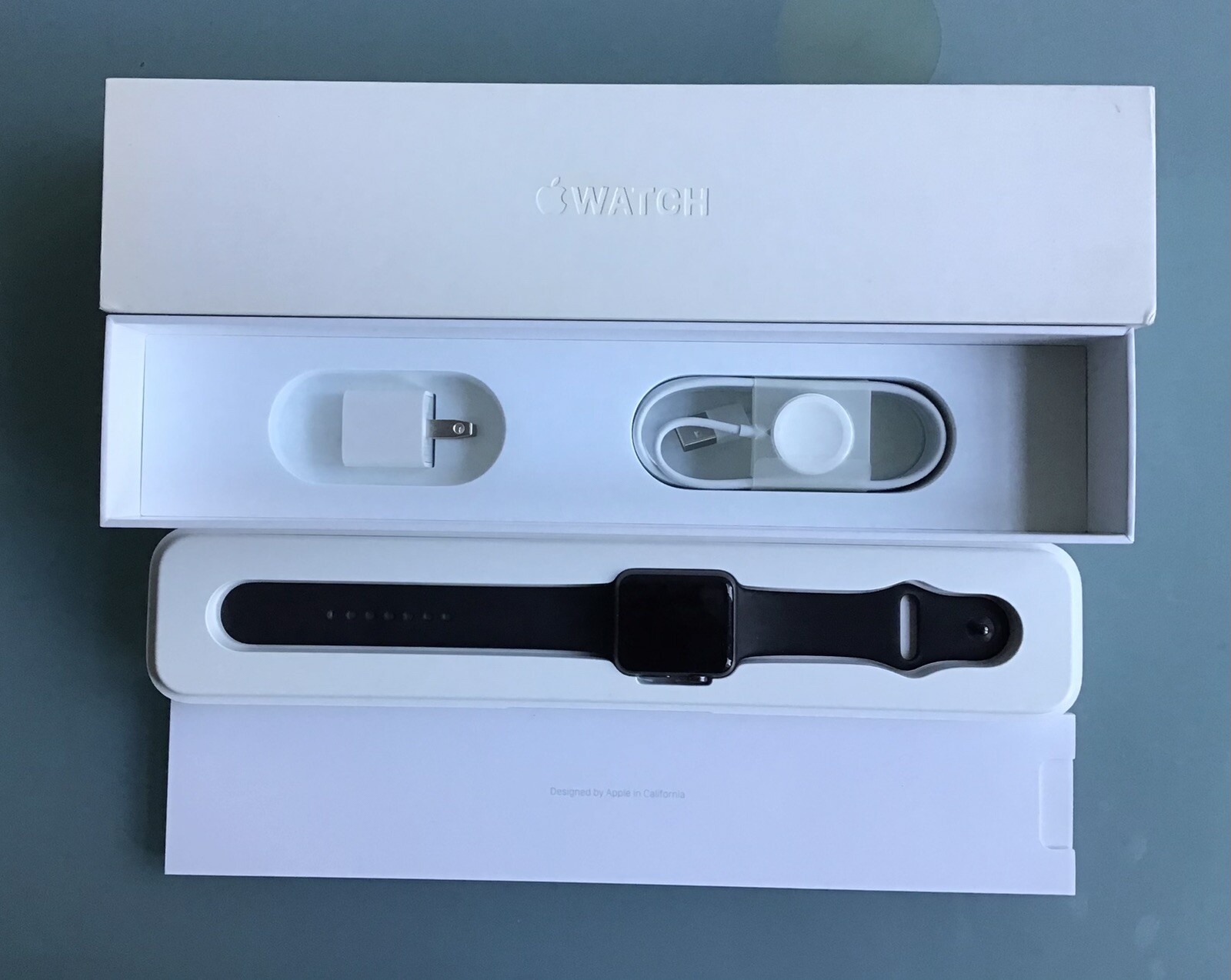 Apple Watch 42mm 1st Gen Space Gray Aluminum Black Sport