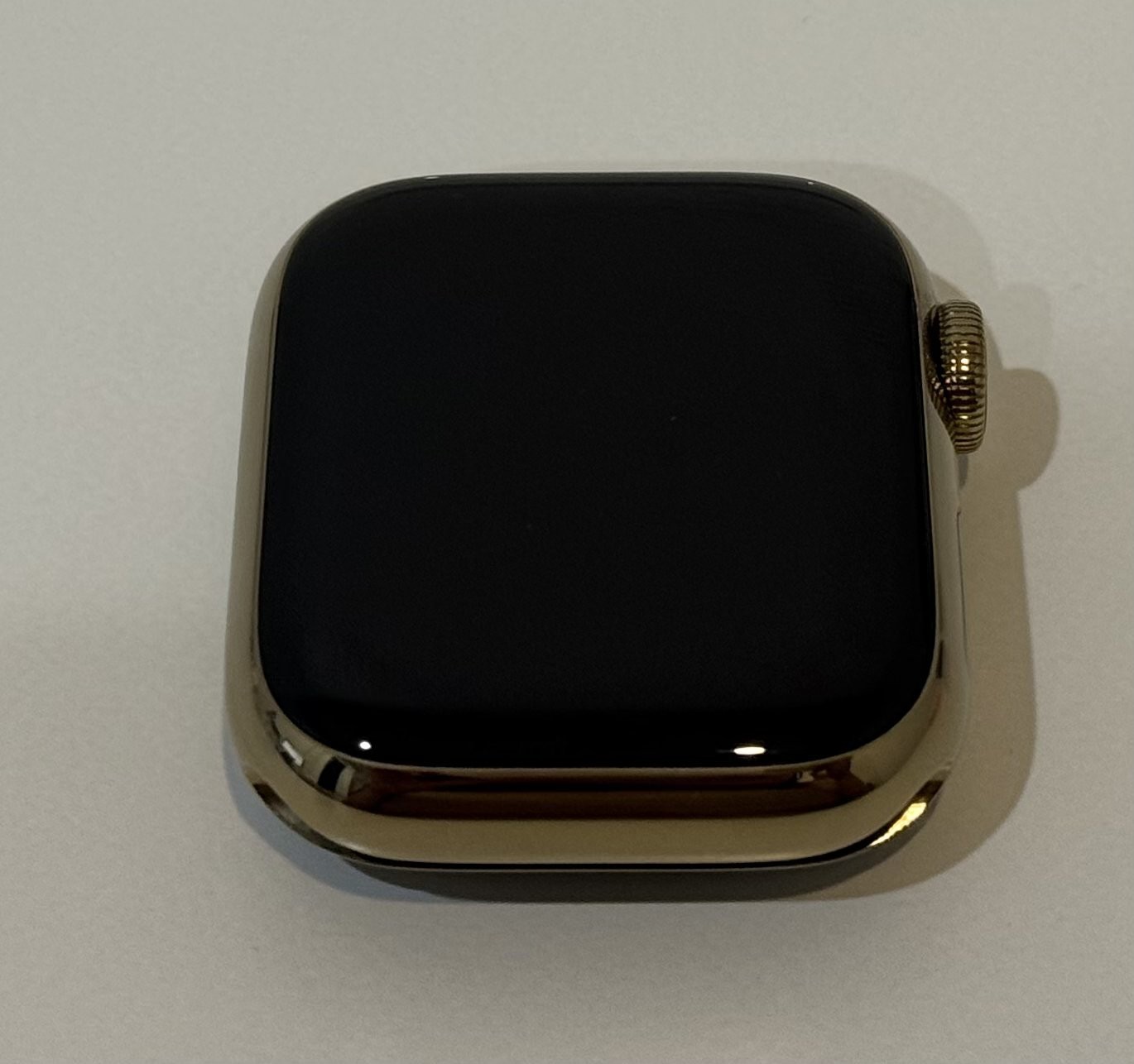 Apple Watch Series 8 41MM GPS + Cellular (Unlocked) Gold Stainless Steel A2772