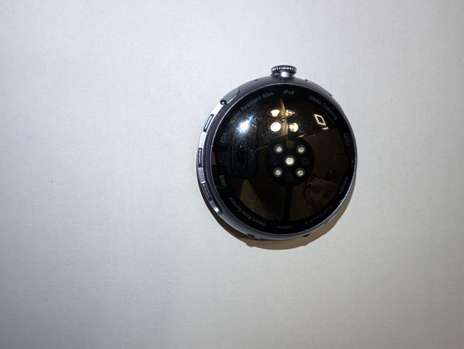 Pixel Watch 4 LTE 45mm. Moonstone