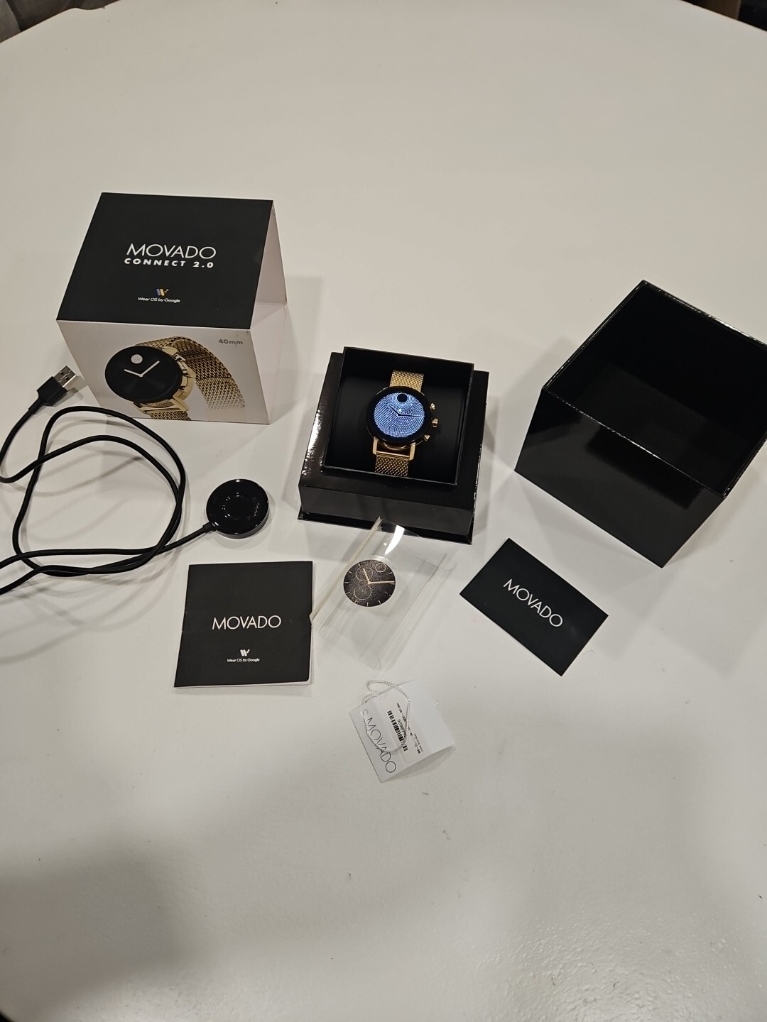 Movado Connect 2.0 Unisex 40mm Digital Smartwatch Yellow Gold Mesh S (PD7009290)