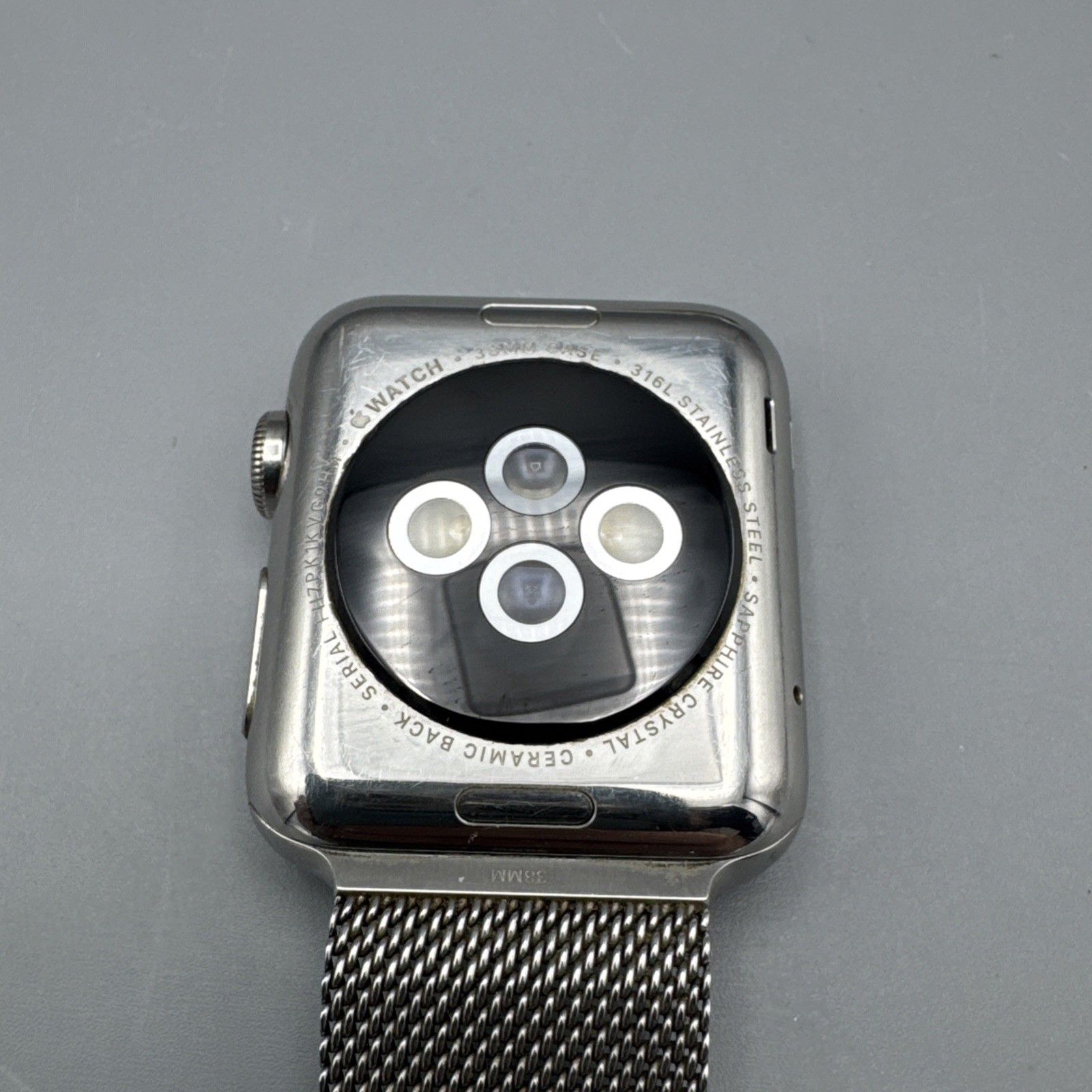 Apple Watch A1553 38mm Stainless Steel GPS Only Milanese Loop