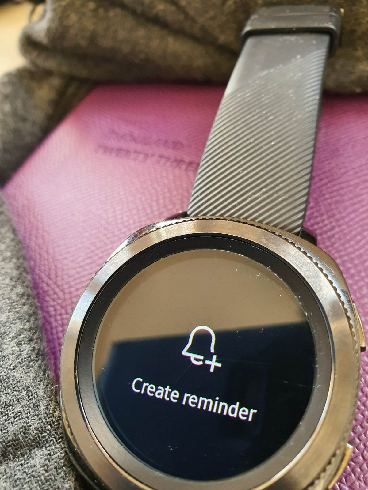Samsung Gear Sport-44.6mm SM-R600, 1.2” Black- Unisex