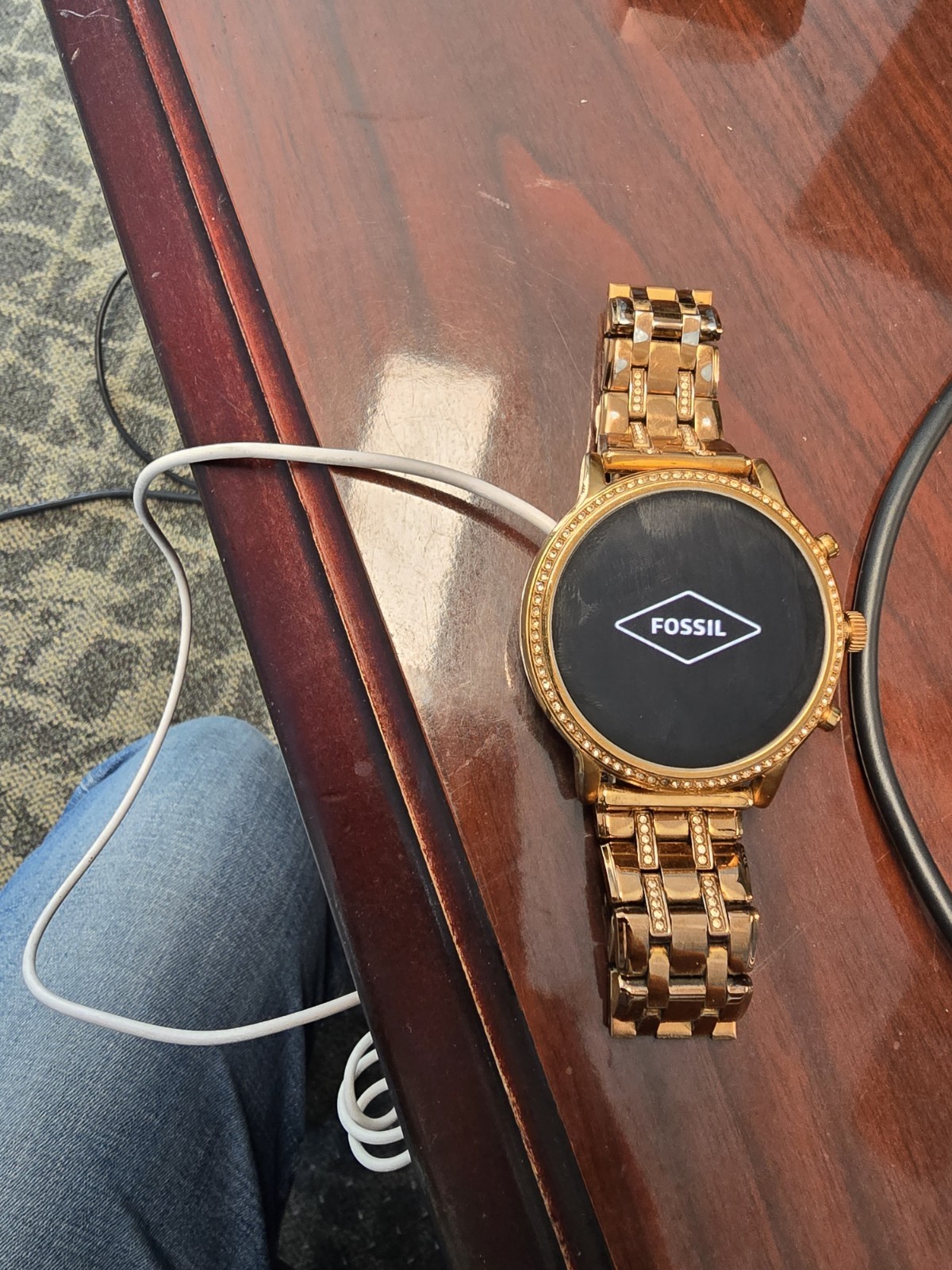 Fossil Gen 5E 42mm Gold Stainless Steel Smartwatch Wear OS Bluetooth HR 4GB