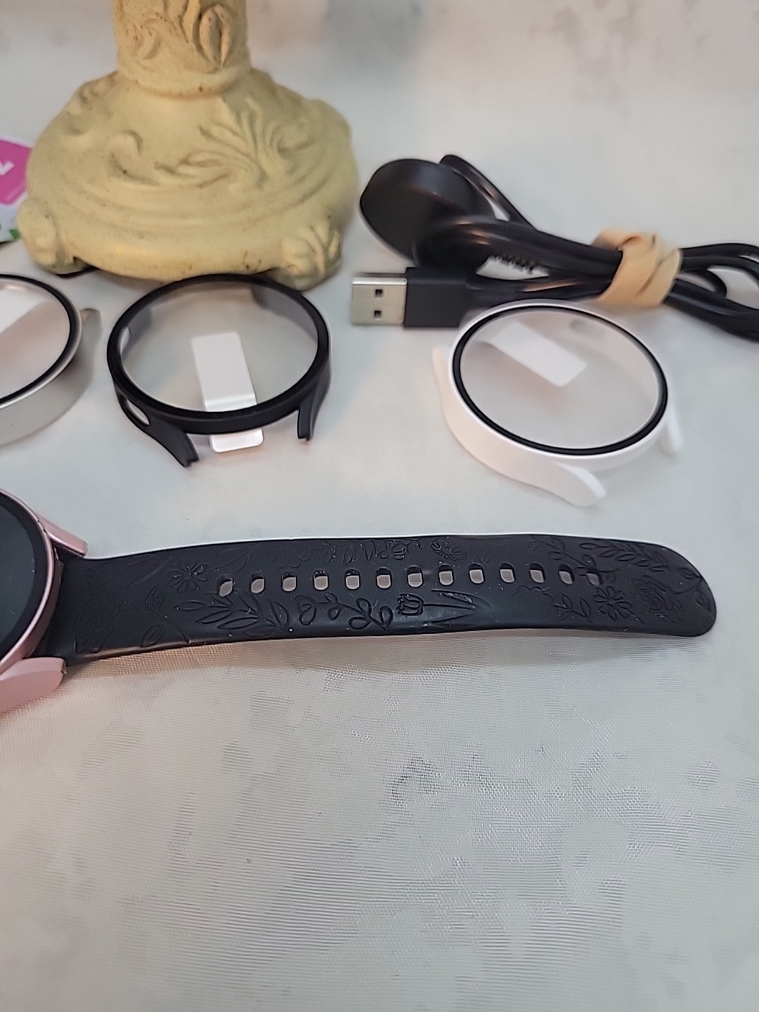 Samsung Galaxy Watch 44mm Rose Gold Accesories Pre-owned +accessories