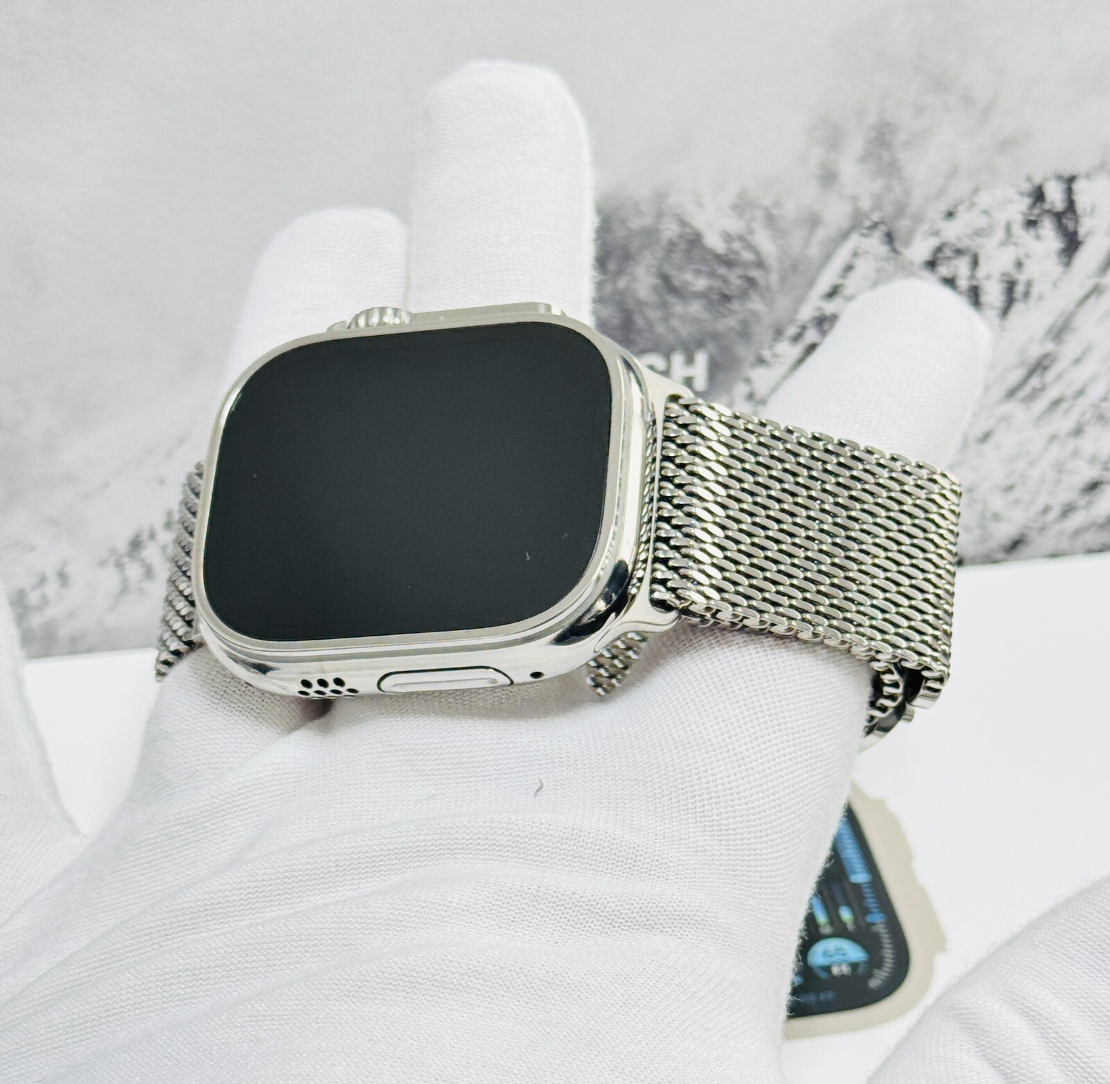 Apple Watch ULTRA 3 49mm CUSTOM Diamond Polished Apple Titanium Milanese Loop