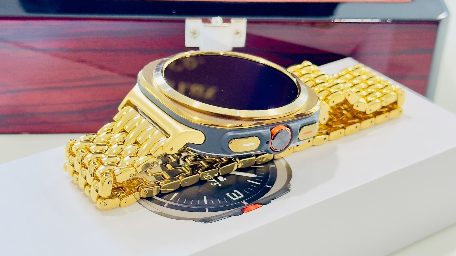 CUSTOM GOLD Samsung Galaxy Watch Ultra Black 47mm 24k Gold Plated Links Band