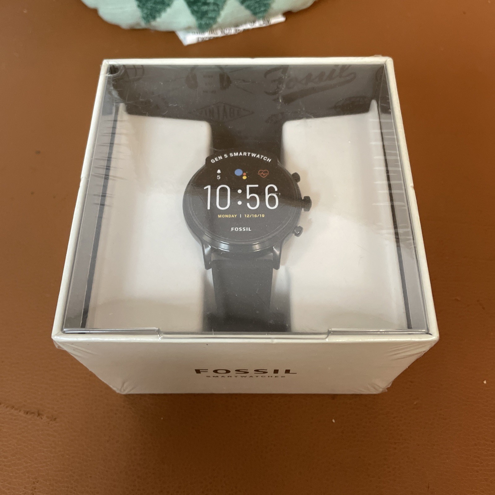 Fossil Gen 5 4mm Black Silicone Black Smartwatch – FTW4025