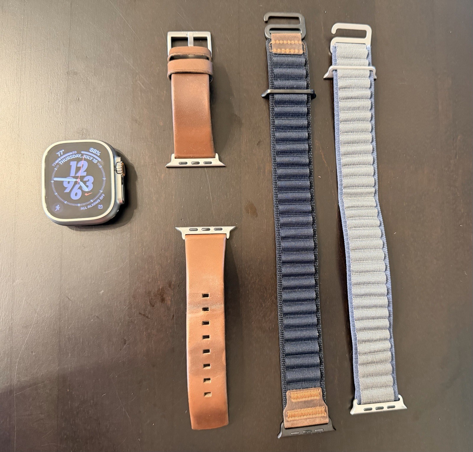 Apple Watch Ultra 2 49mm Titanium, GPS & Cellular, 64GB
