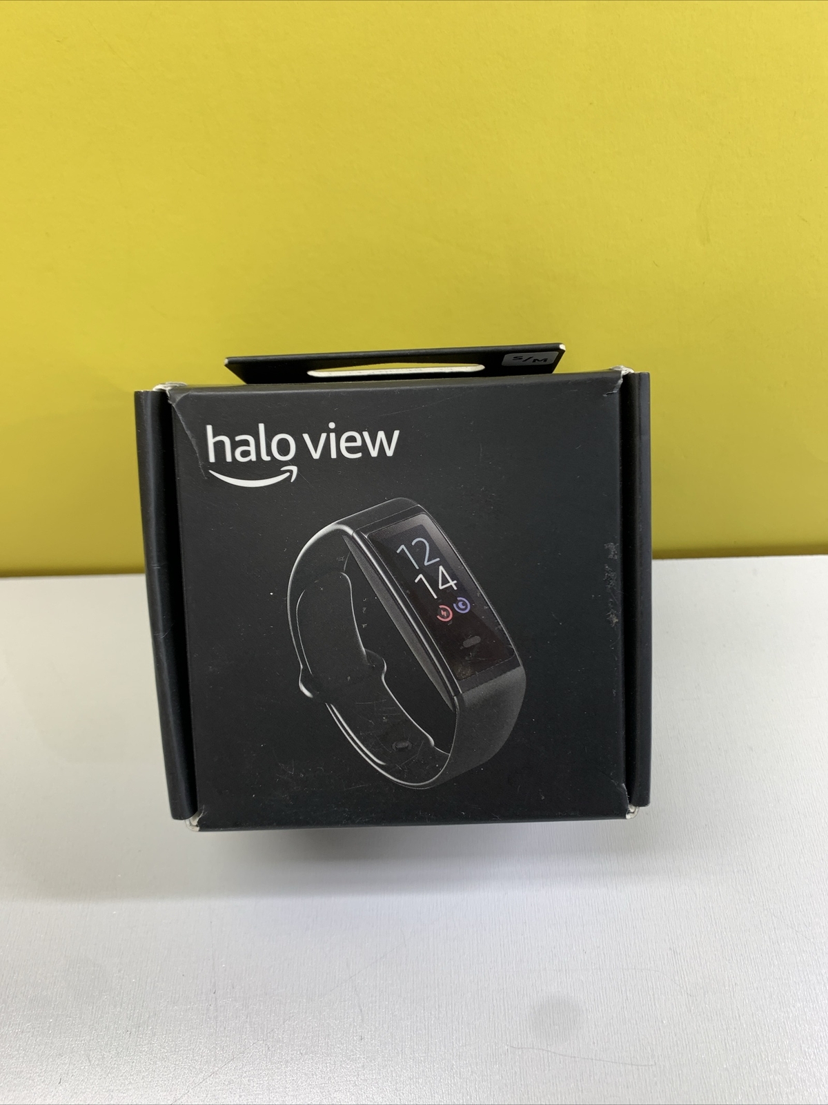 NEW Amazon – Halo View Fitness Tracker (Small/Medium 5.1″-7.7″) – Active Black
