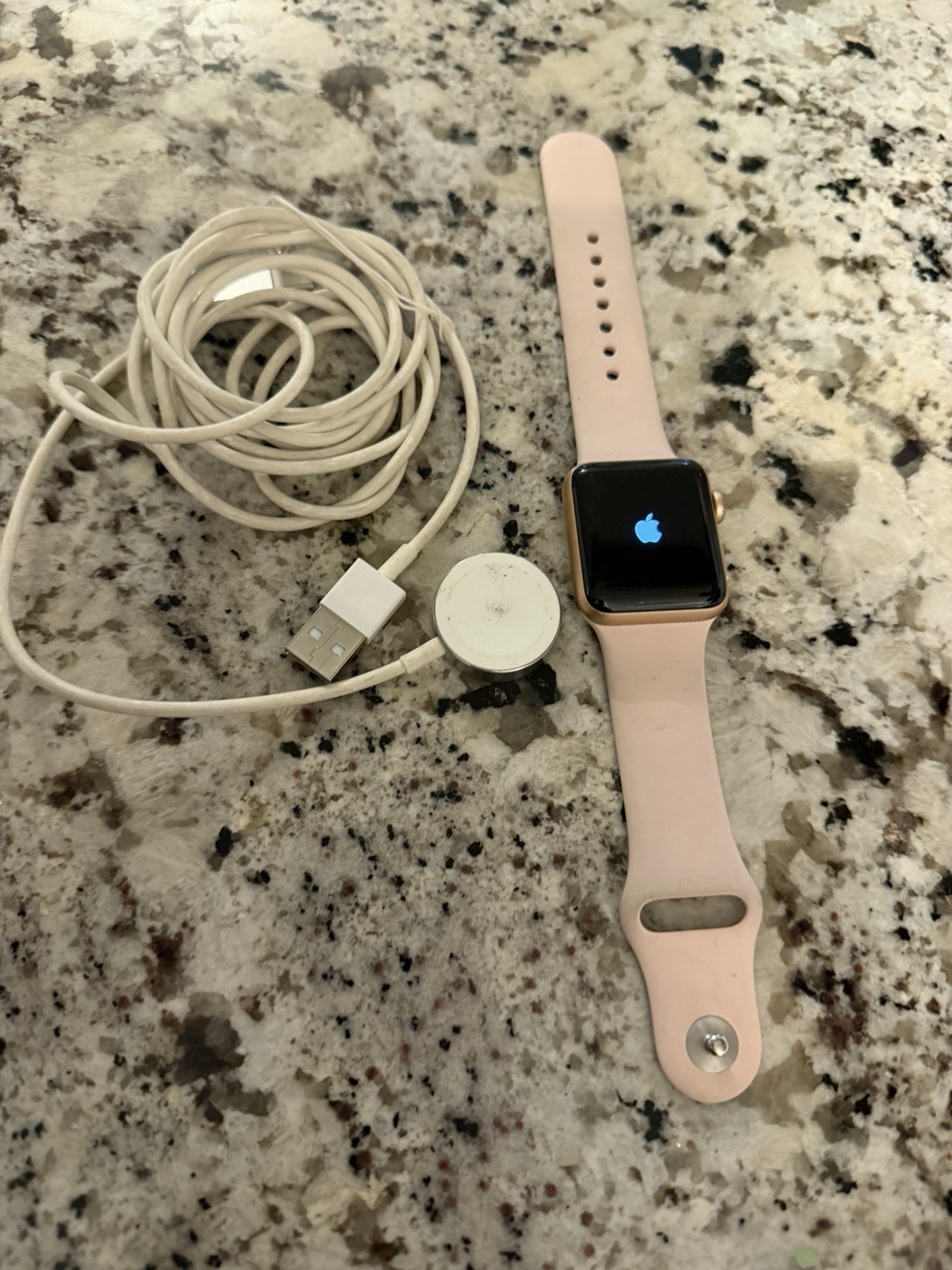 Apple Watch Series 3 38mm Rose Gold Aluminum Case, Light Pink Silicone Band GPS