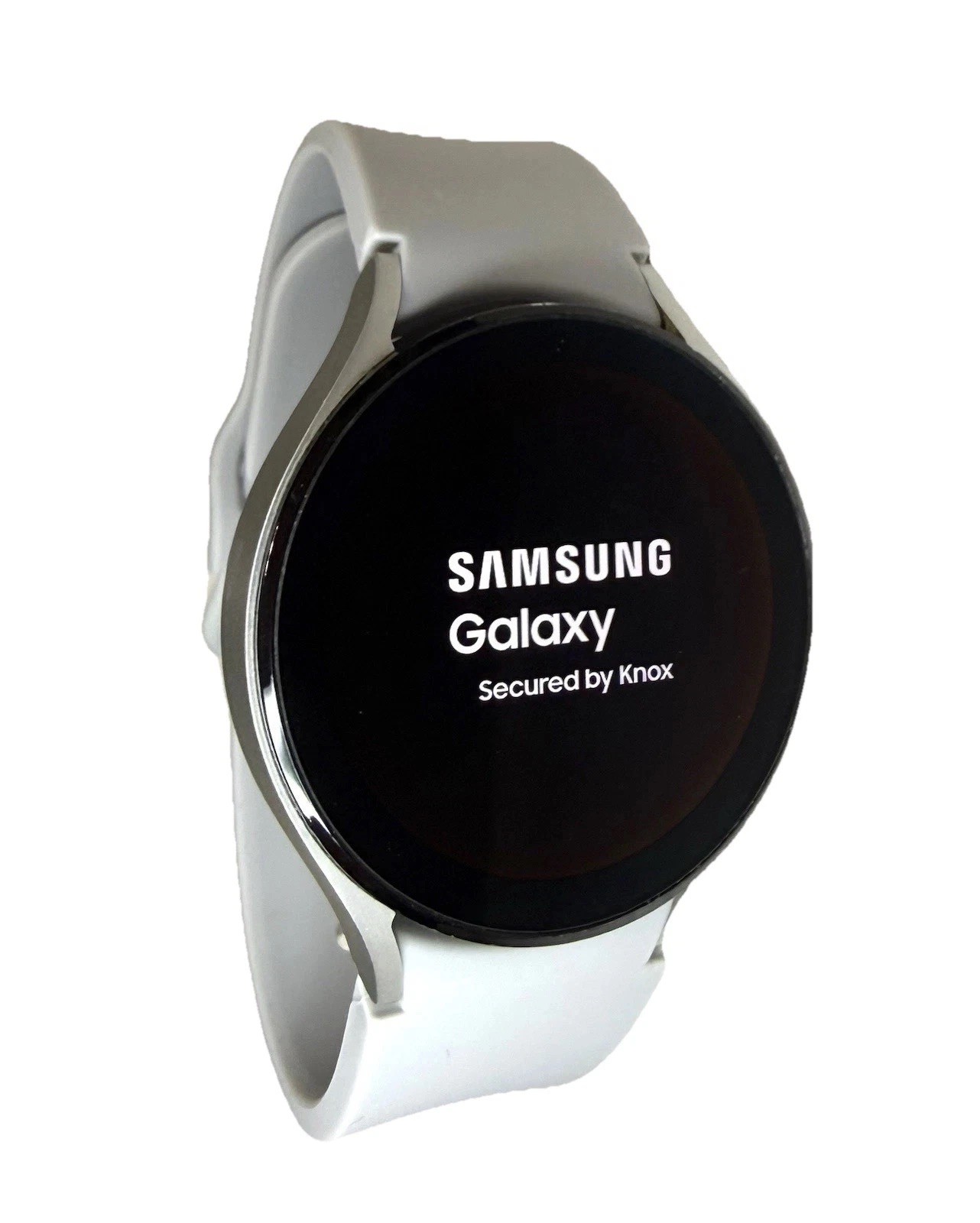 NEW UN-USED Samsung Galaxy Watch4 (44mm) LTE Smartwatch Silver (SM-R875U)