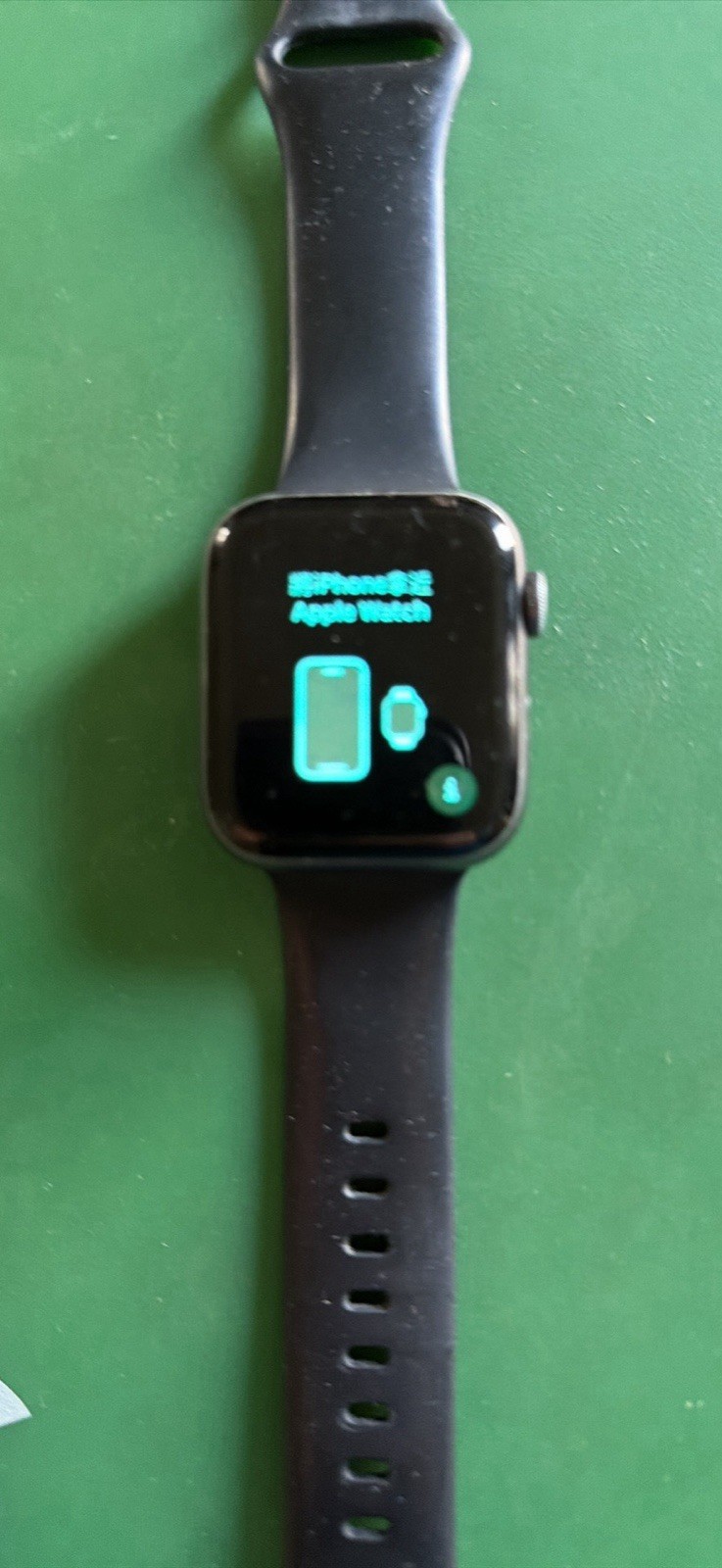 Apple Watch Series 5 44mm Gray Case (GPS) (MWVF2LL/A)