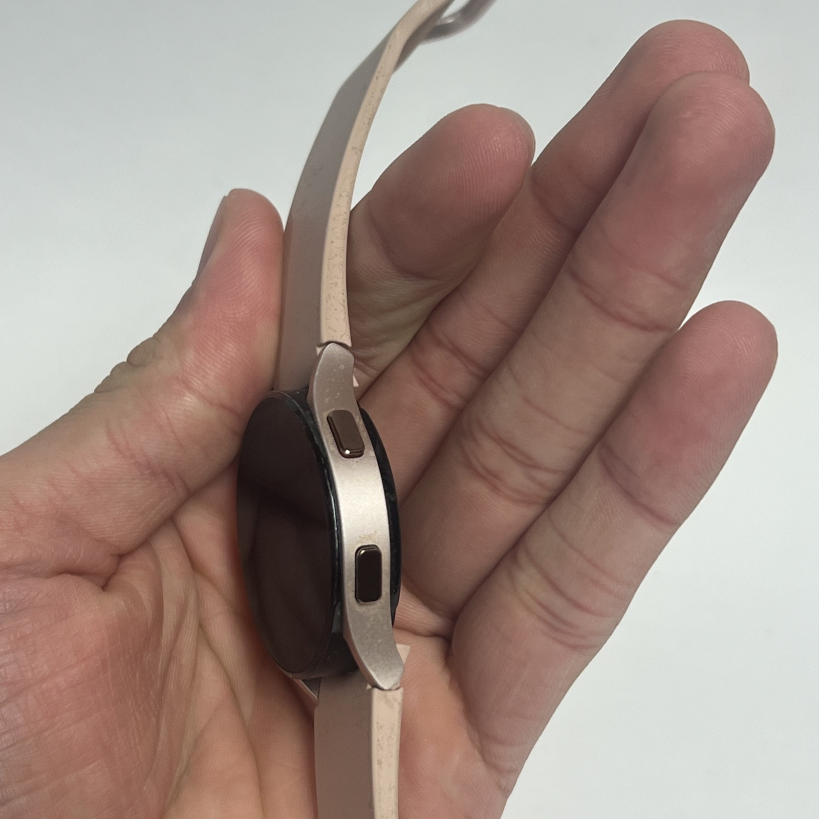 SAMSUNG GALAXY WATCH4 SM-R860 40 mm (For Parts And Repairs NO POWER⚠️