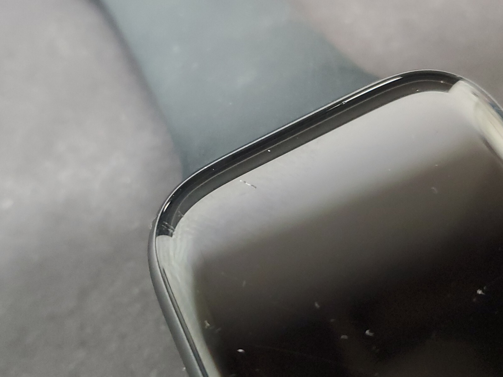 Apple Watch Series 6 44mm Space Gray Aluminum Case Black Sport Band LTE AS IS