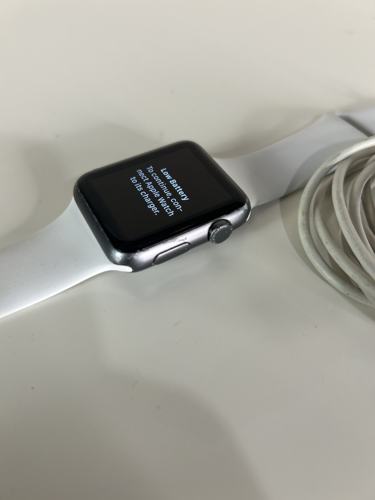 Apple Watch 7000 Series 42mm Grey Aluminum Case Silicone Band Needs Repair