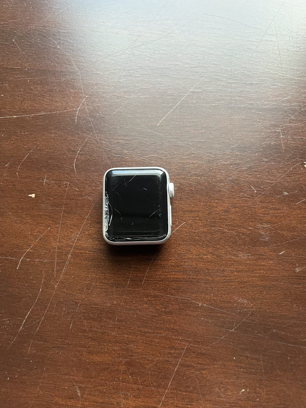 Apple Watch Series 3 38MM Aluminum “CRACKED DAMAGED” Silver
