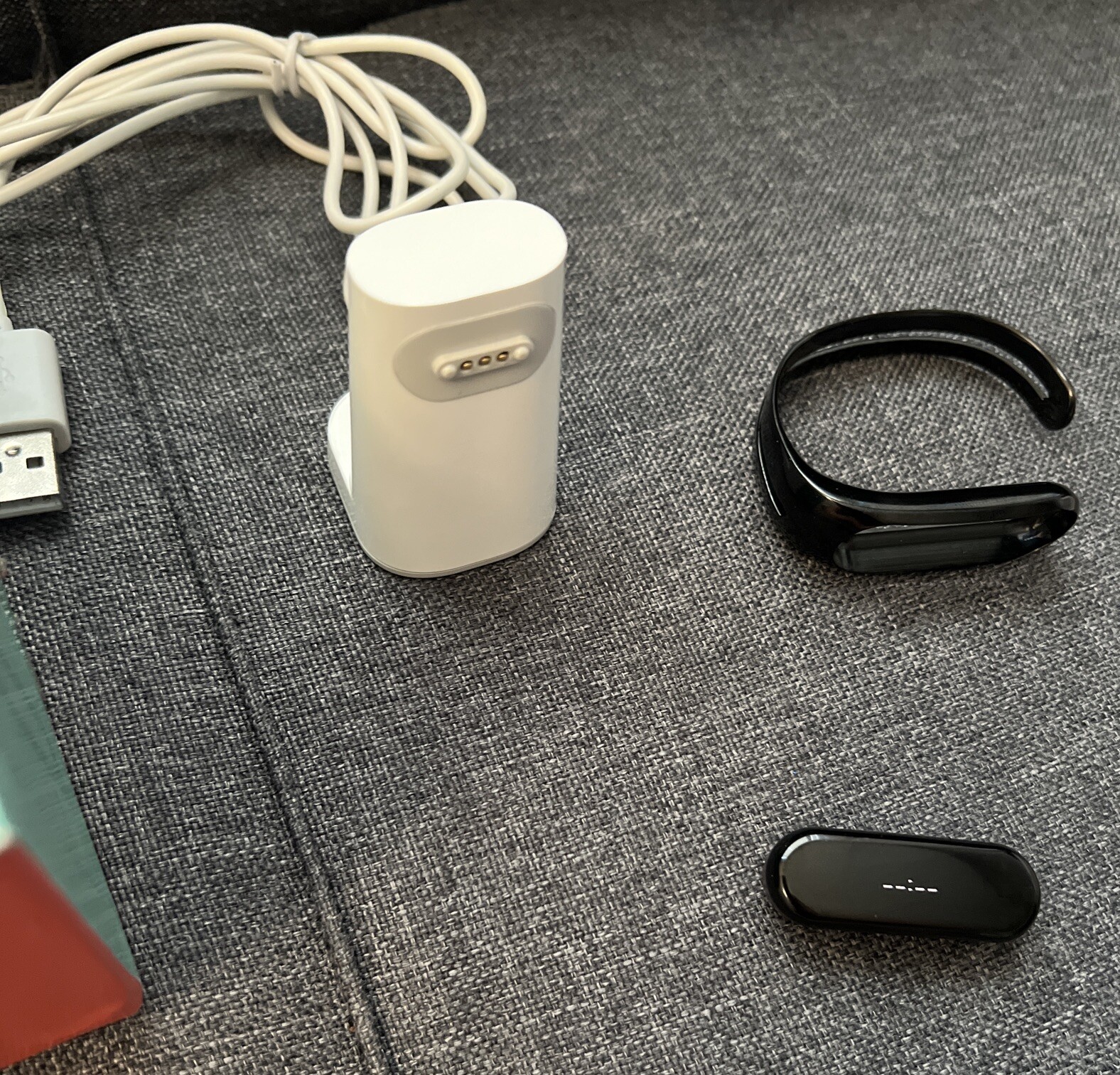 Mira The Smart Bracelet womens