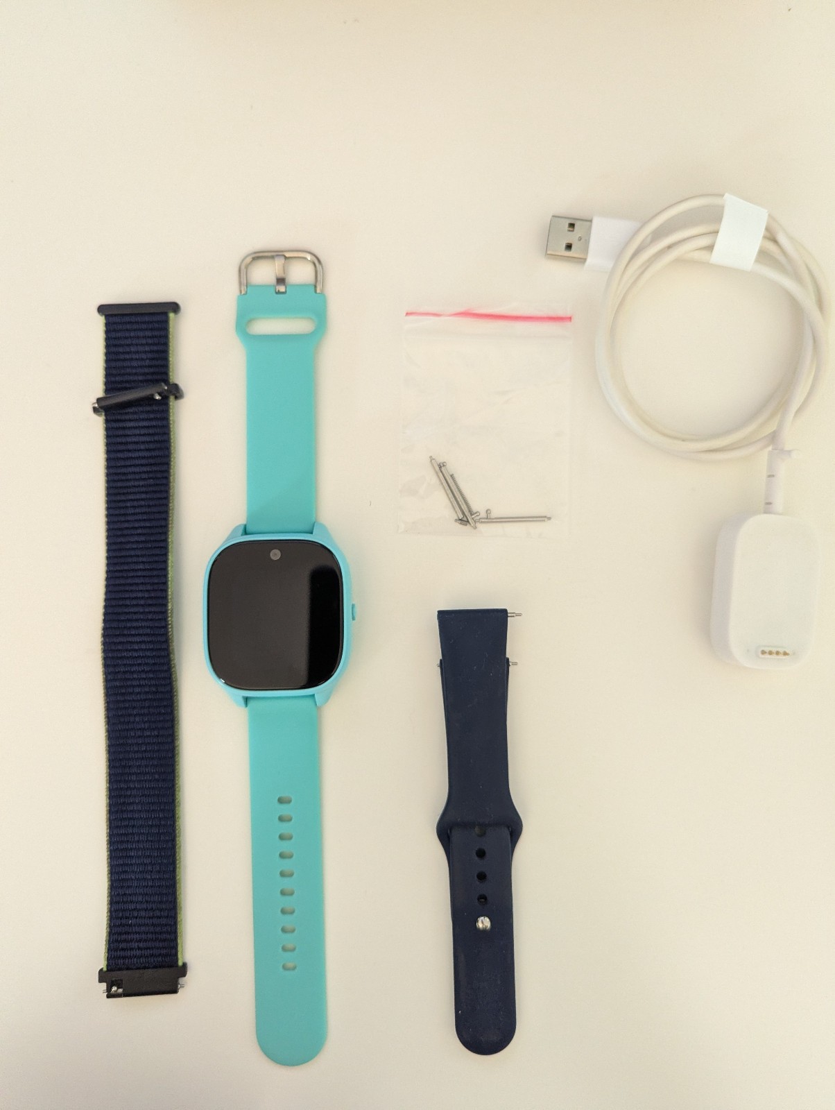 Gizmo 3 Smartwatch, model QTAX57, Verizon