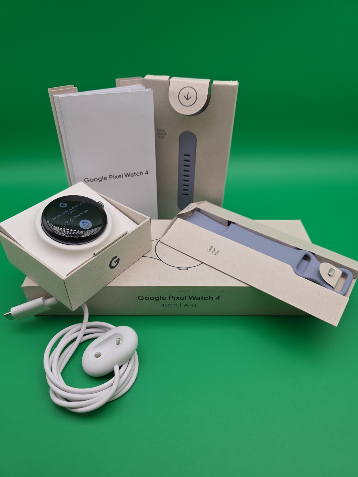 ***Google Pixel Watch 4 (45mm) Wi-Fi Moonstone Color Band