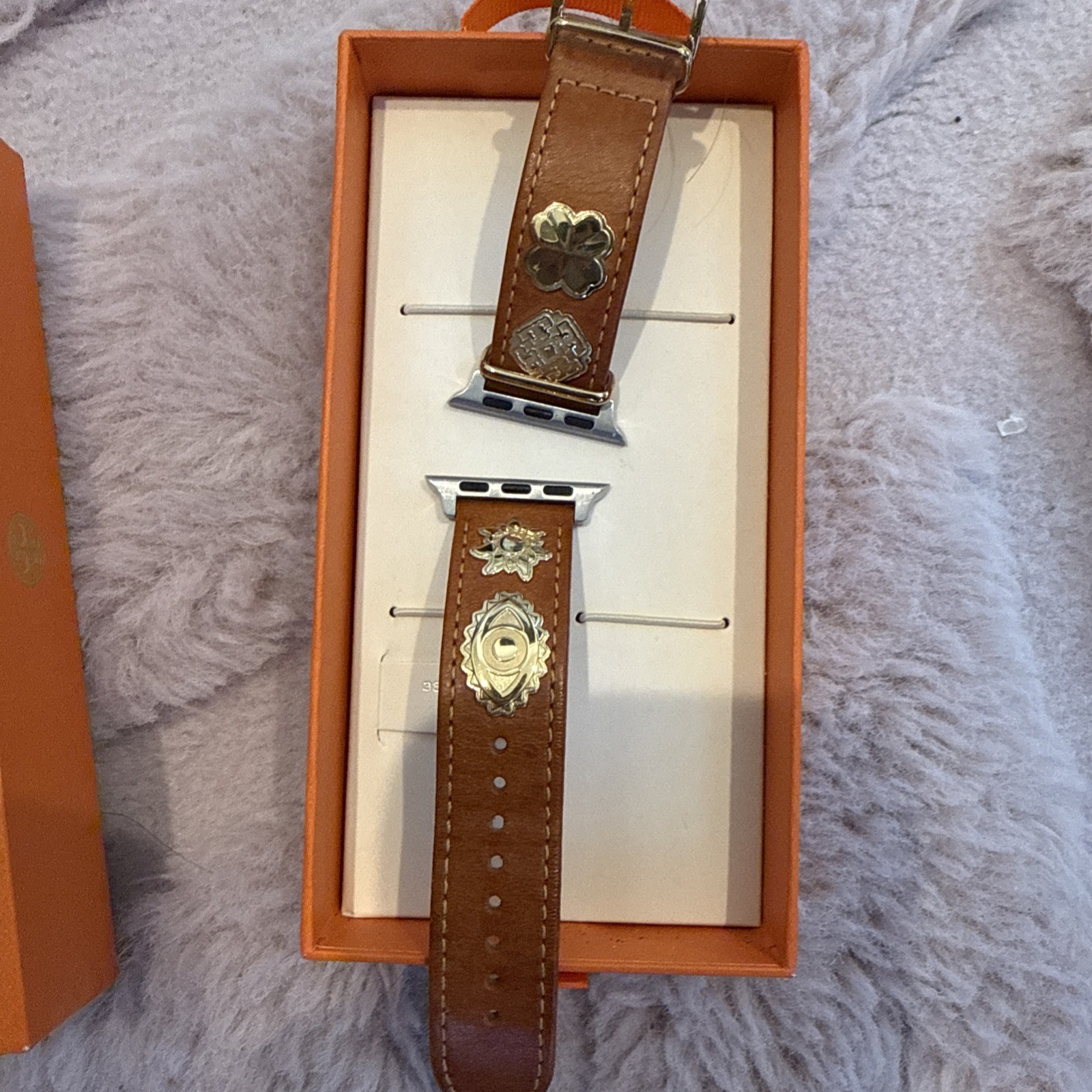 Tory Burch Woman’s leather band 38