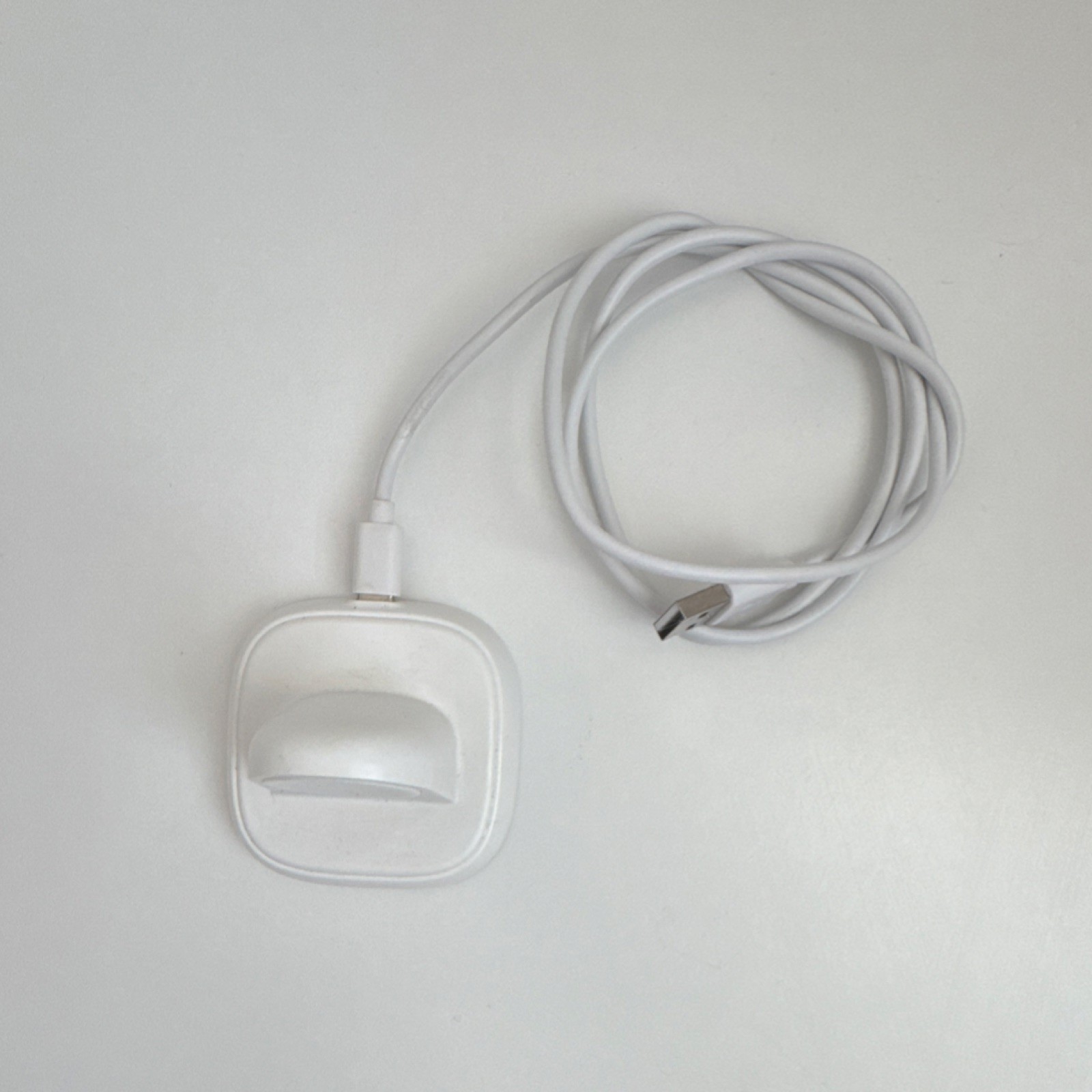 Apple Watch 44mm Silver Aluminum Case Blue Silicone Band Heart Rate Sensor iOS