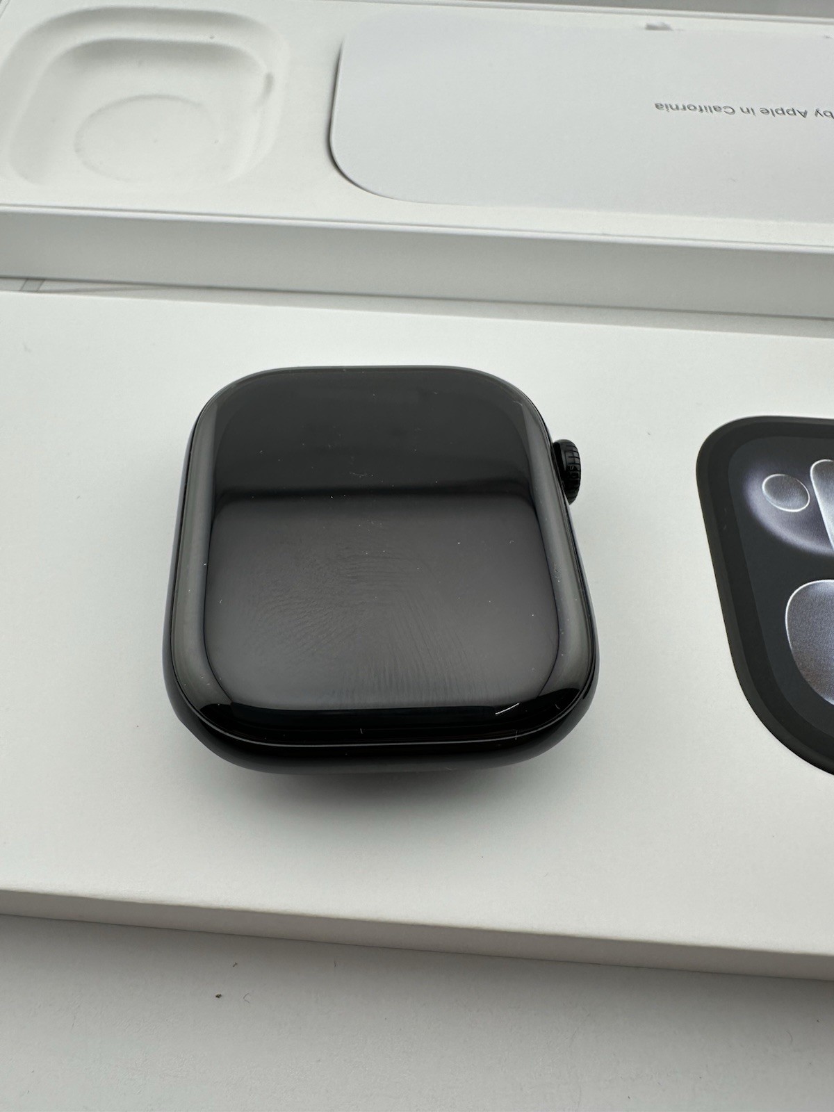 Apple Watch Series 11 46mm Jet Black M/L GPS Open Box