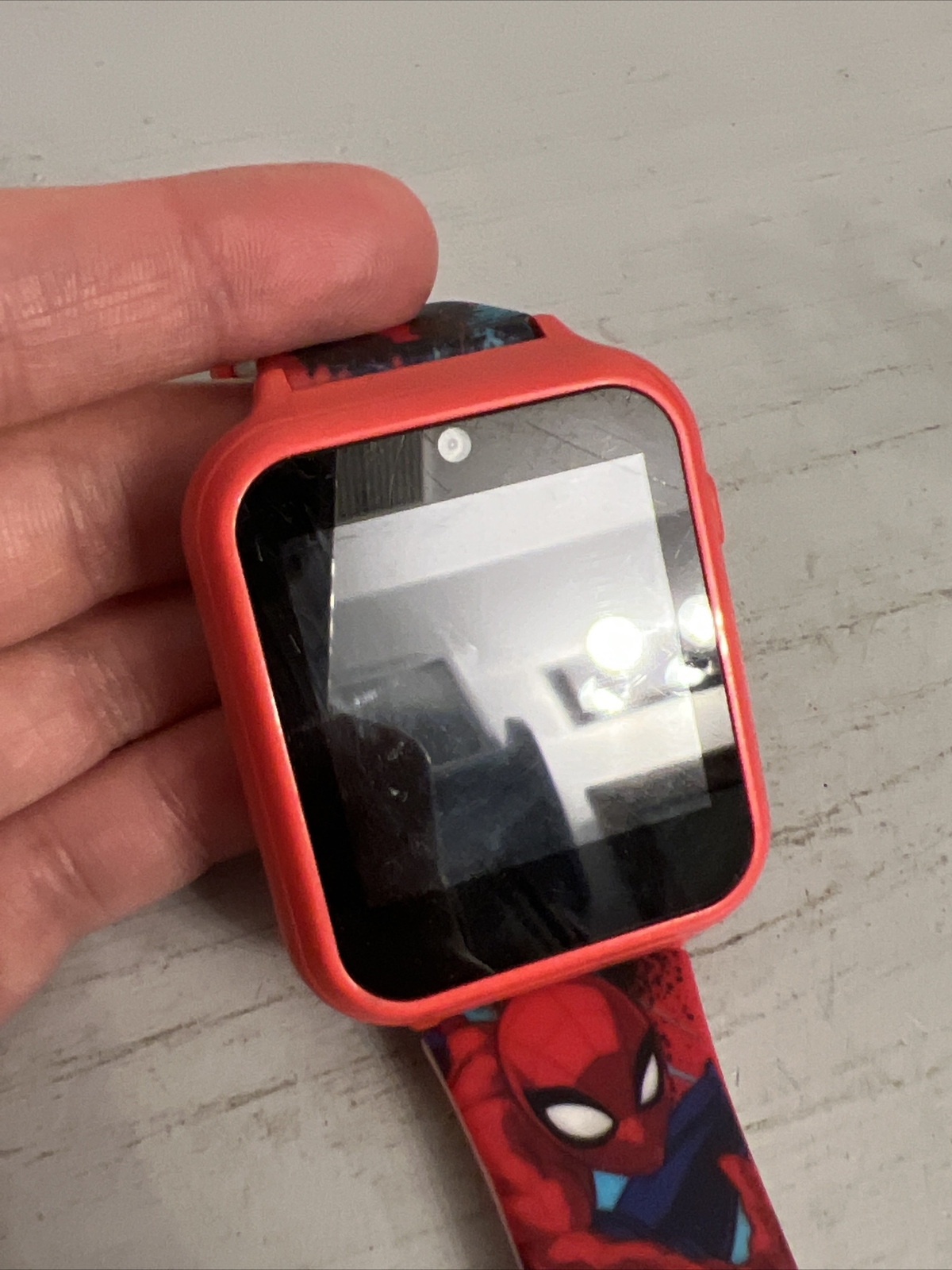 ITIME KIDS ACCUTIME SMART WATCH SPIDERMAN THEMED (TESTED FULL WORKING ORDER)