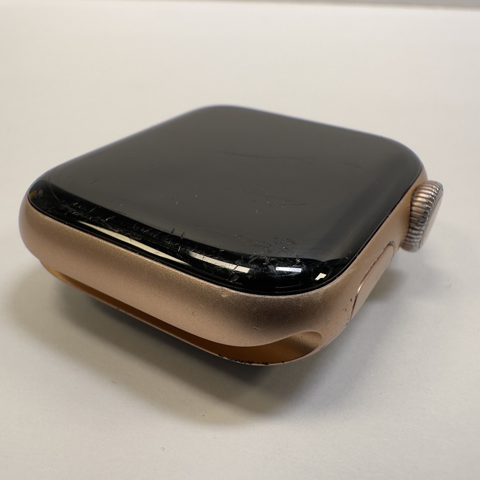 Apple 40mm Watch Series 6 MG123LL/A | Power Issue | For Parts
