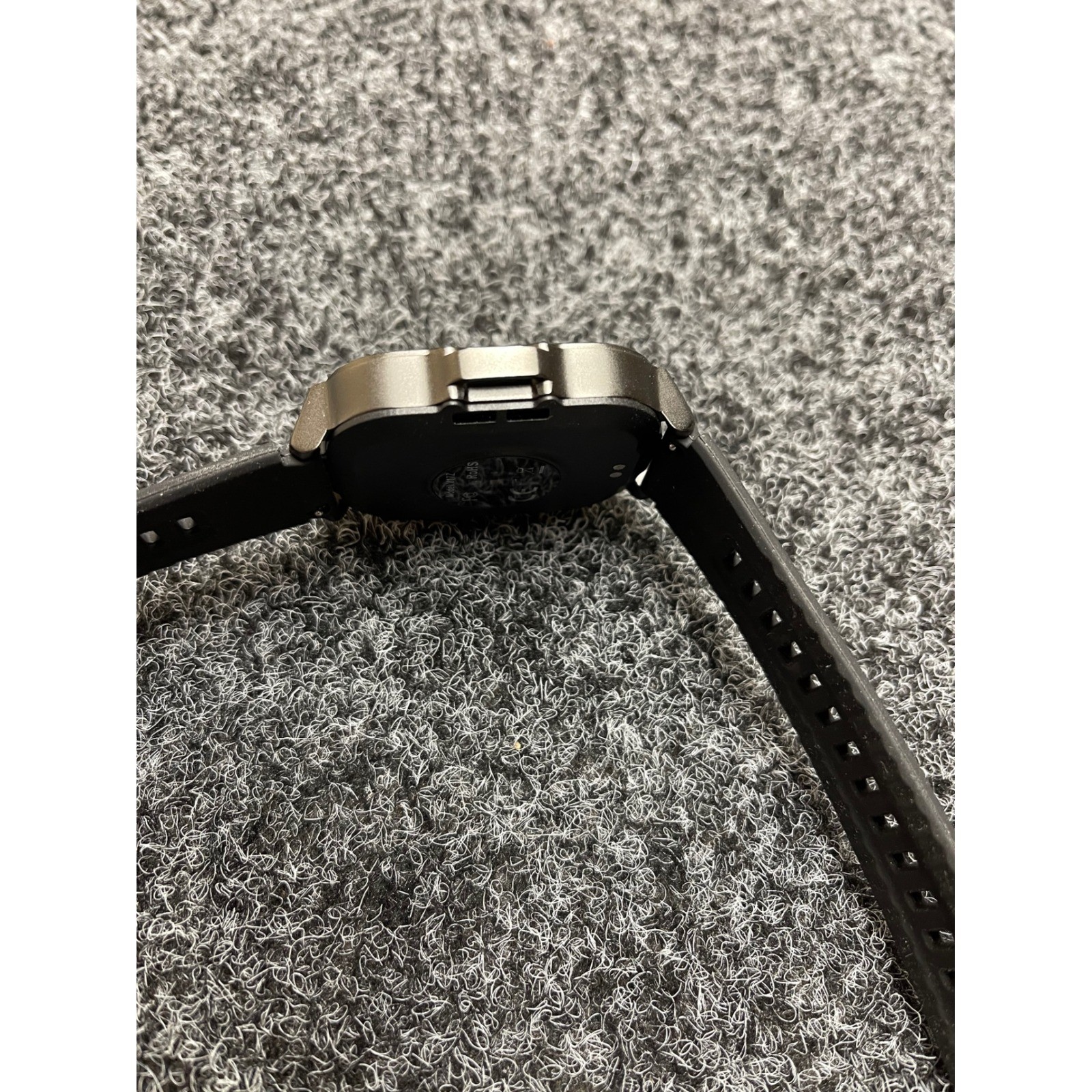 Smart Watch Model V17Z Wireless Call Fitness Tracker Black Silicone Strap Box