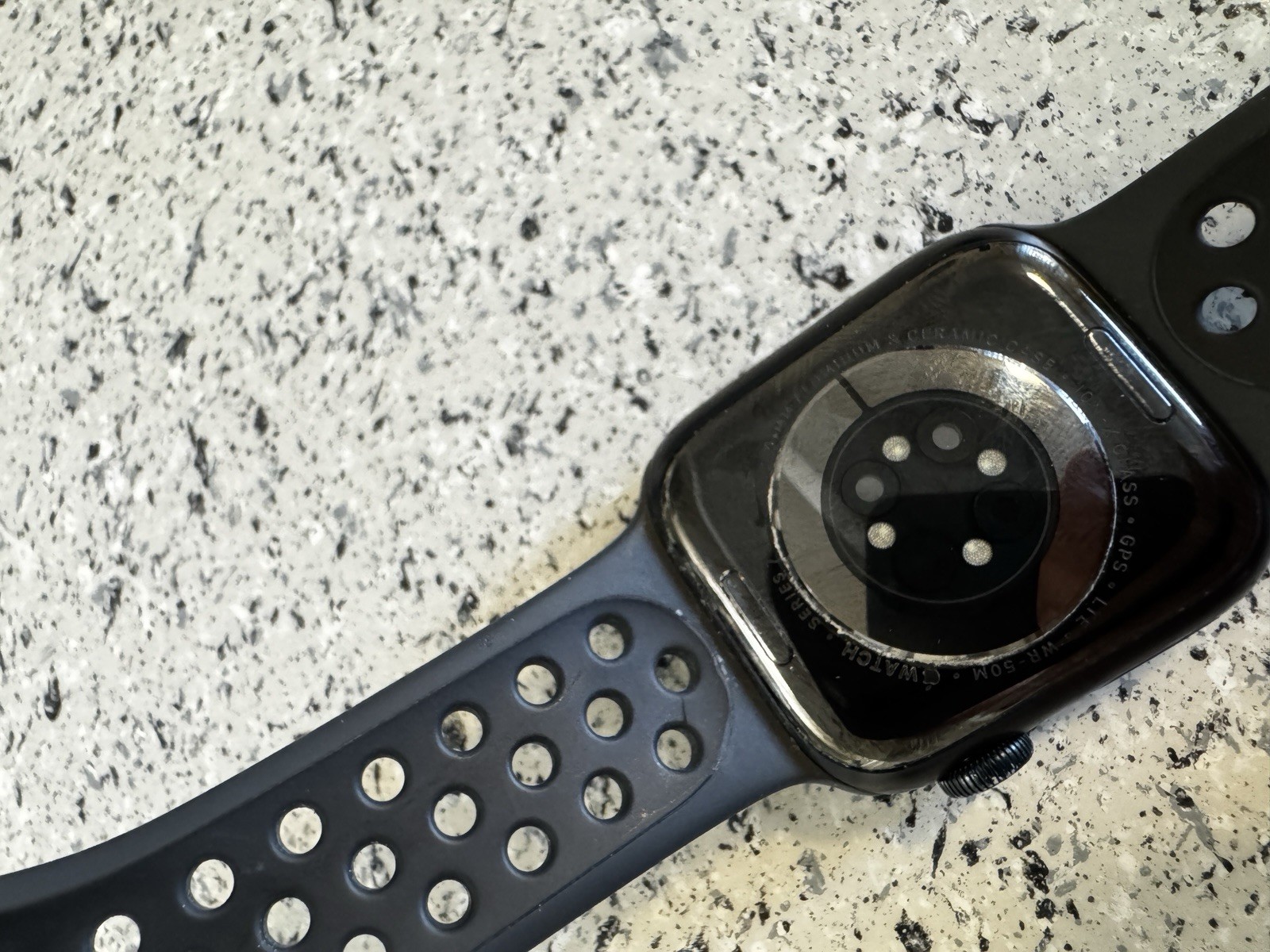Apple Watch Series 7 Nike Cellular GPS WiFi 45mm + Band Smartwatch