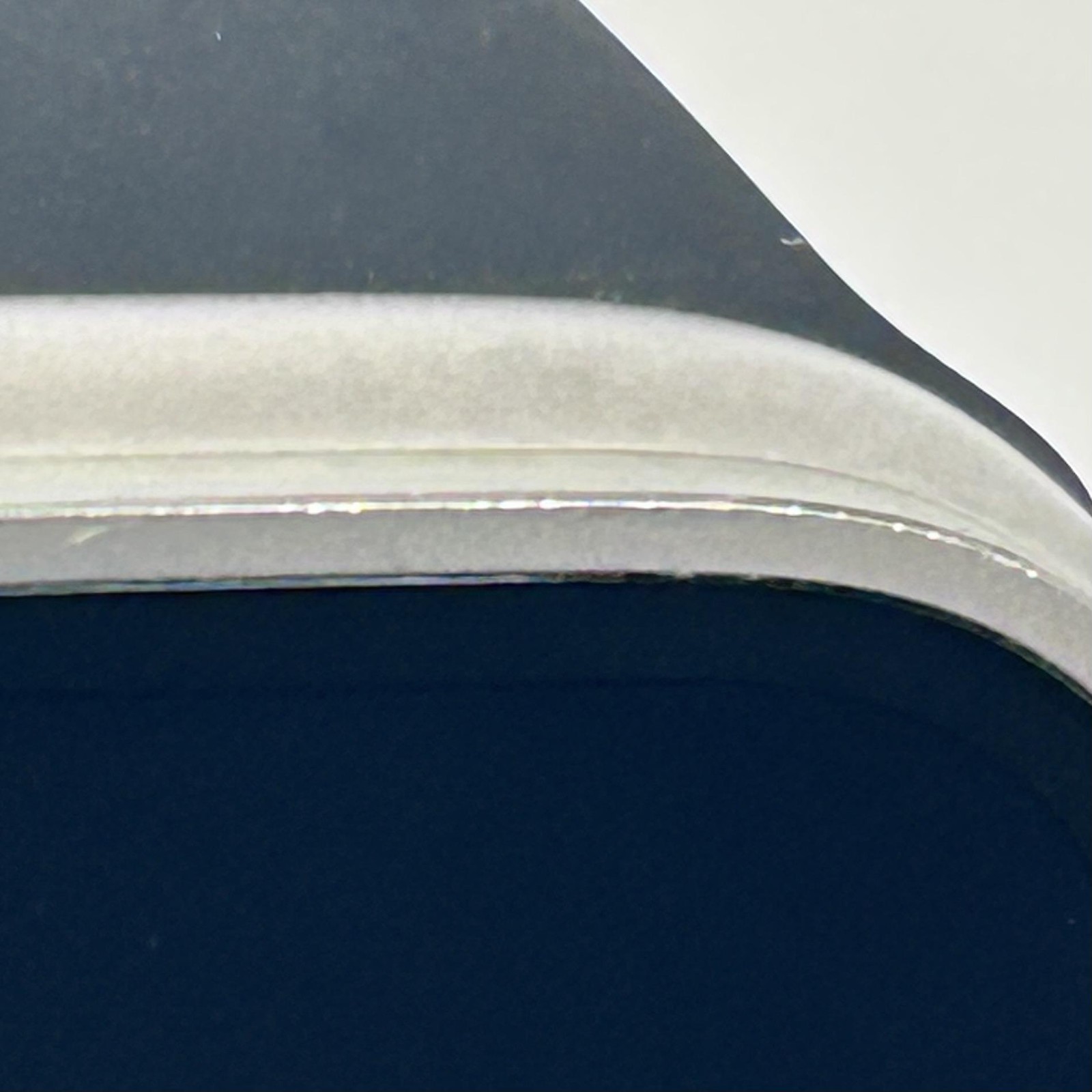 Apple Watch (Ultra) 49mm Titanium (LTE) w/ Black Sport Band – Excellent