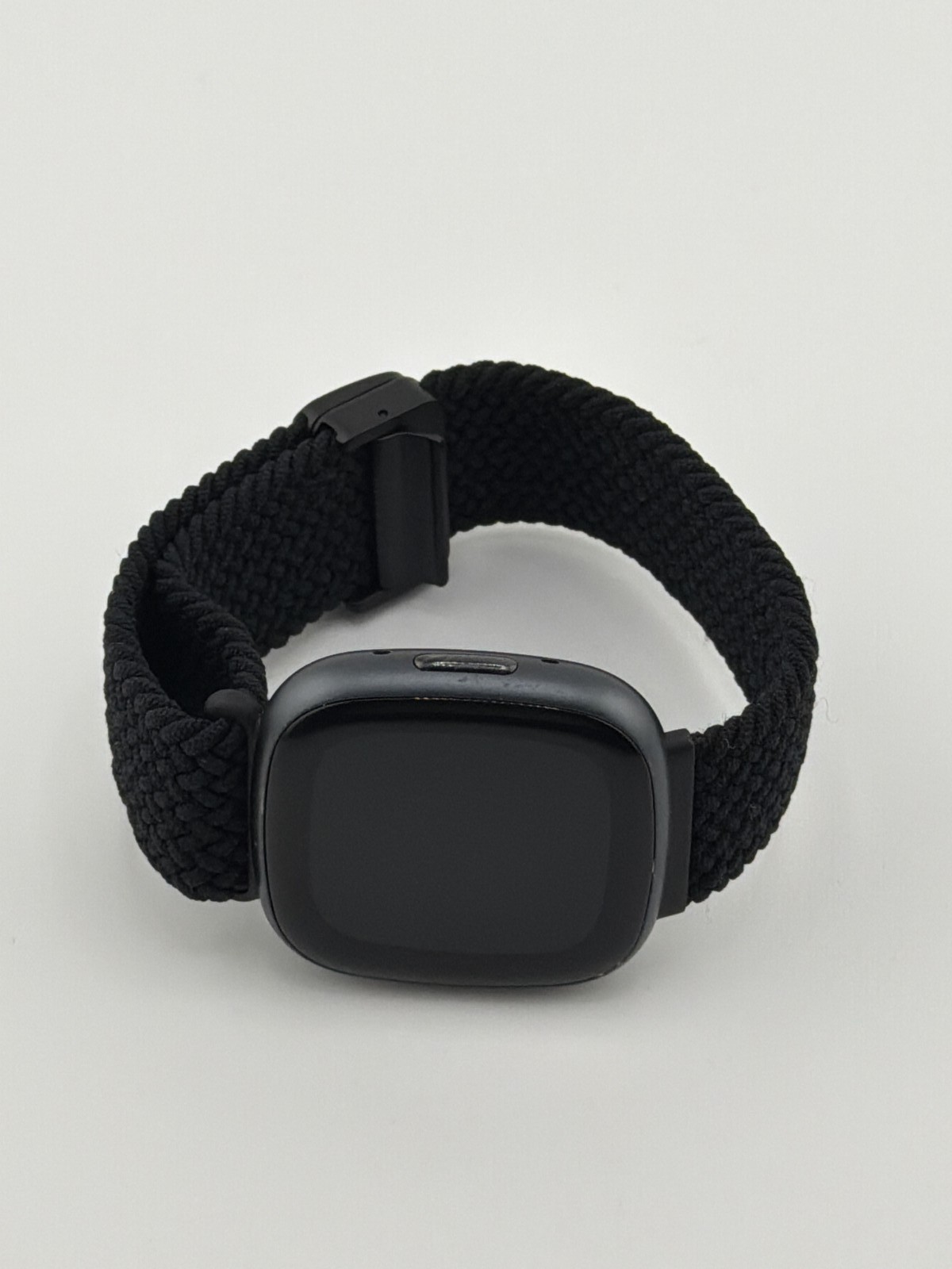 FitBit Versa 4 Graphite Aluminum With Black Fabric Band FB523 Used