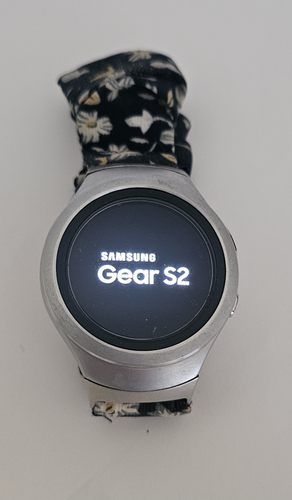Samsung Gear S2 SM-R730A AT&T SMART WATCH – Silver White – CLEAN & NICE! 6108A