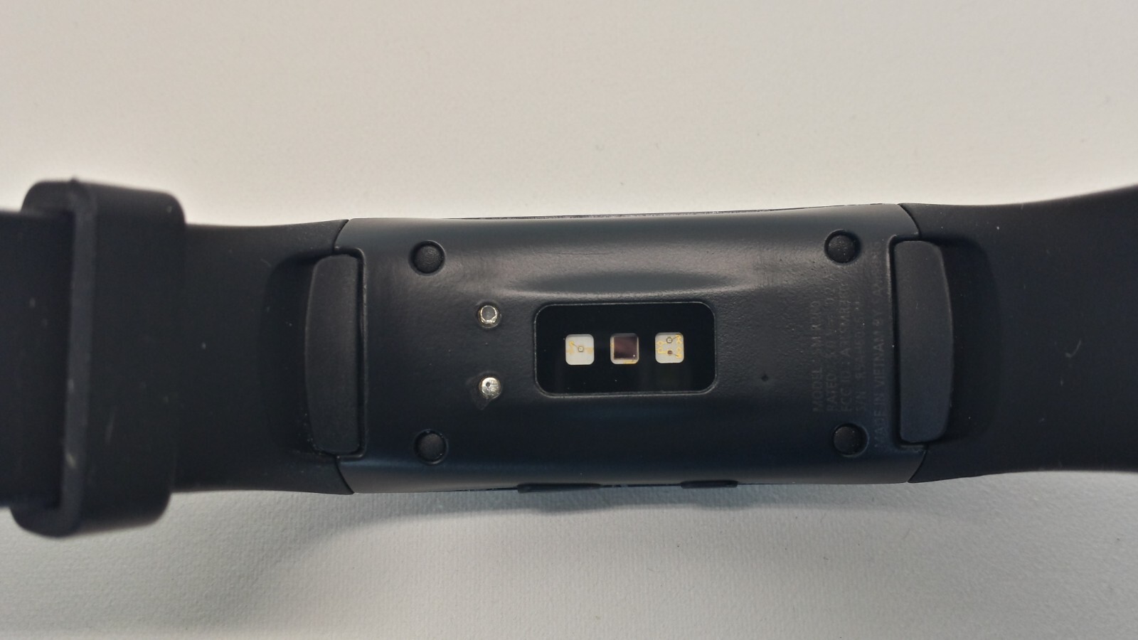 Smartwatch Samsung Gear Fit 2 SM-R360 Fit2 (DEFECTIVE SOLD AS IS)