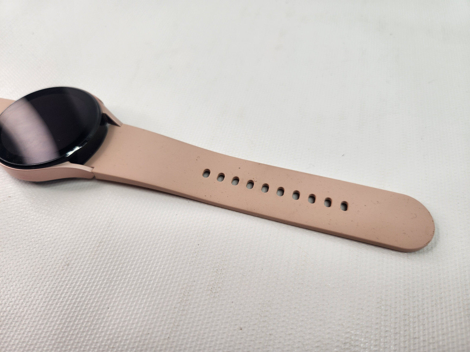 Samsung Galaxy Watch 4 Pink Band Preowned 40mm 20mm SM-r865uzdaxaa Watch4