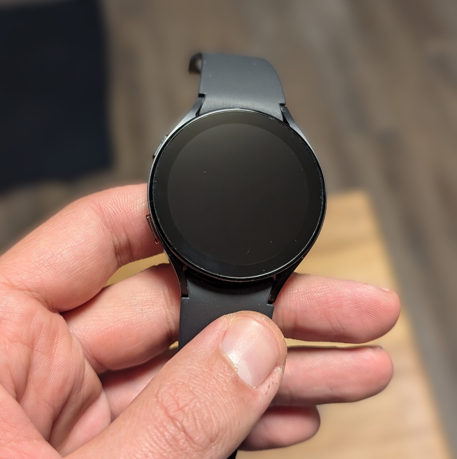 Samsung Galaxy 5 Watch – Model SM-R915U 44 mm GPS LTE Sapphire Crystal