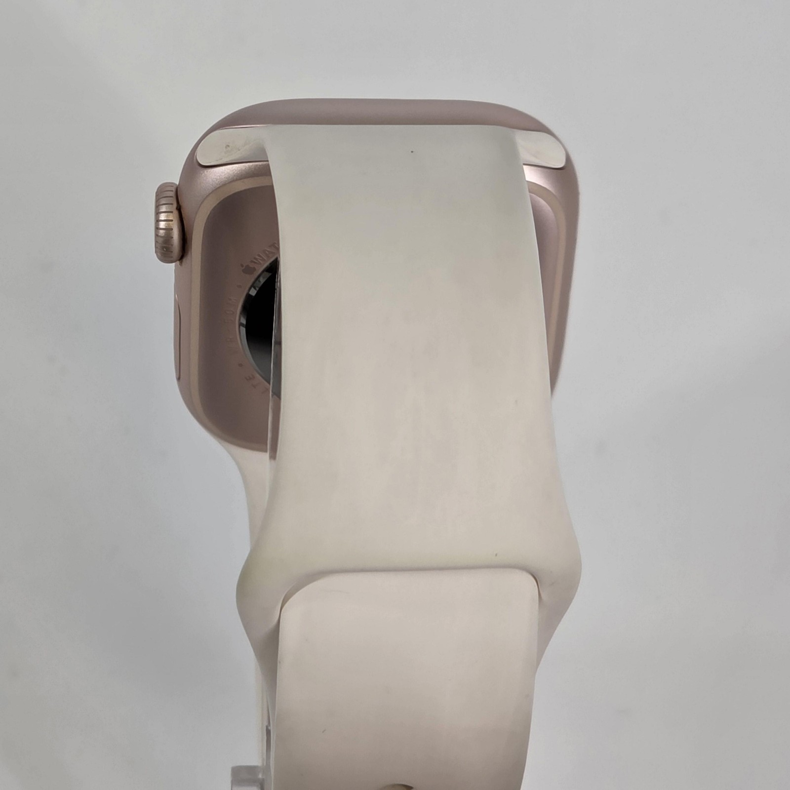 Apple Watch (Series 10) 42mm Rose Gold Aluminum (LTE) w/ Sport Band – Very Good