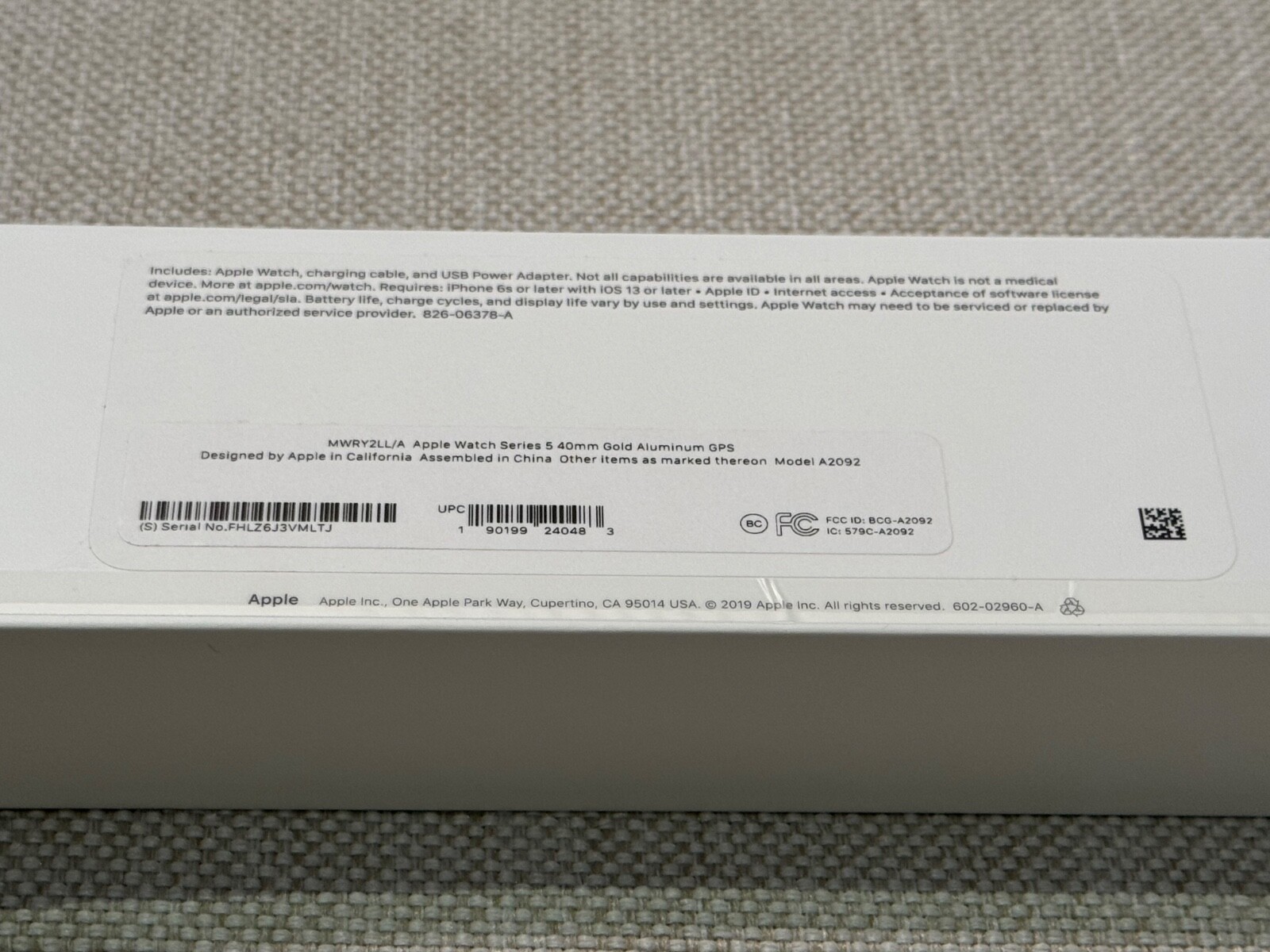 40mm Series 5 Apple Watch – Gold Case, 3 different bands! (MWWP2LL/A)