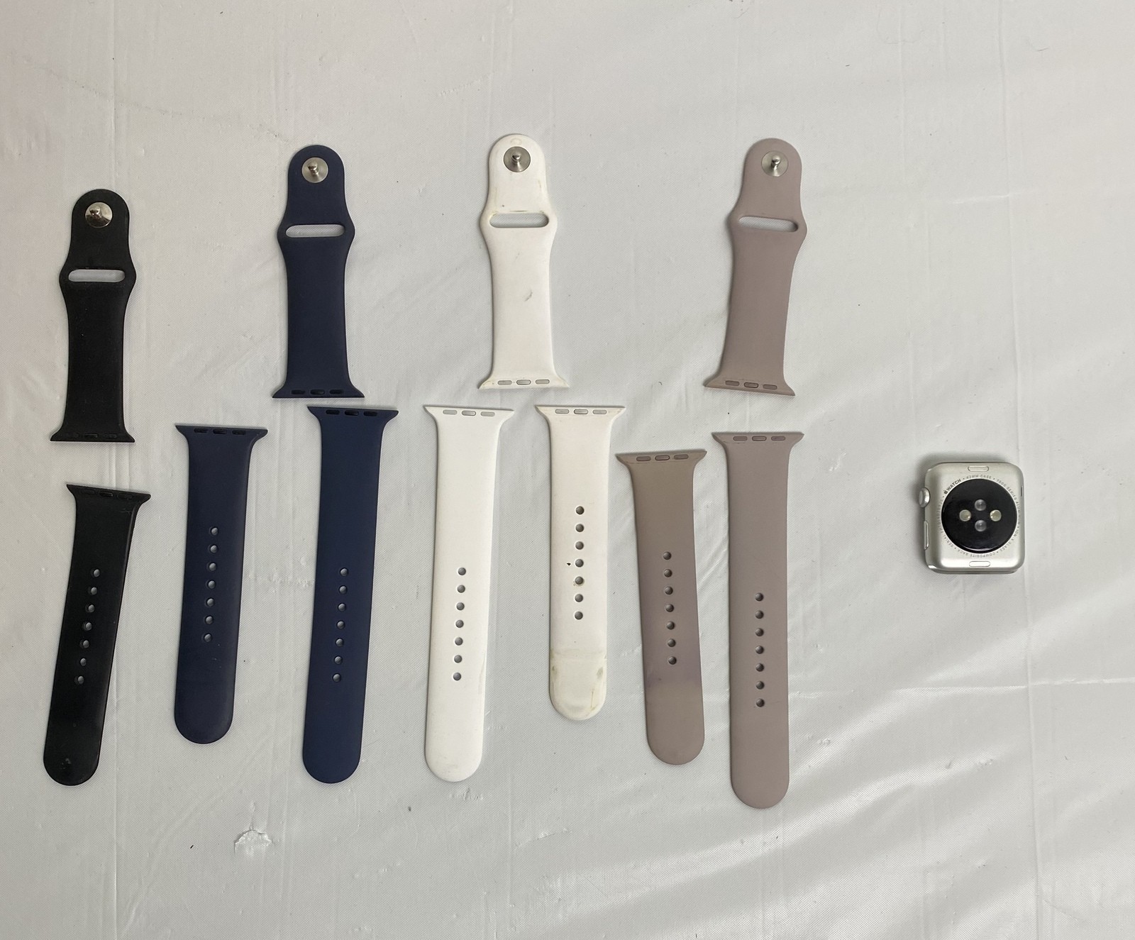 Apple Watch Series 1 42mm Silver Aluminum with 4 Extra Bands