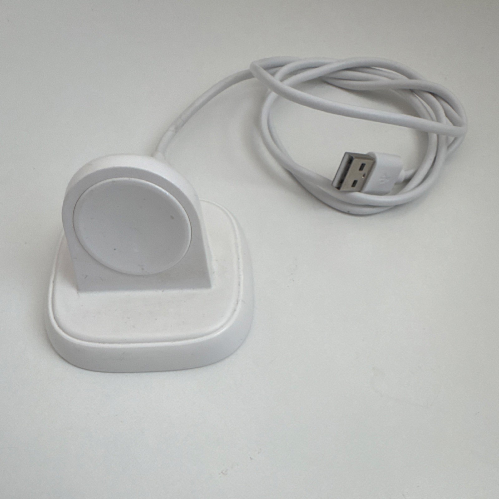 Apple Watch 44mm Silver Aluminum Case Blue Silicone Band Heart Rate Sensor iOS