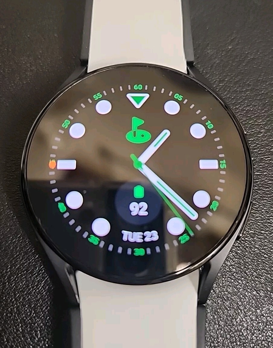 Samsung Galaxy Watch5 40mm Golf Edition – Excellent with Box