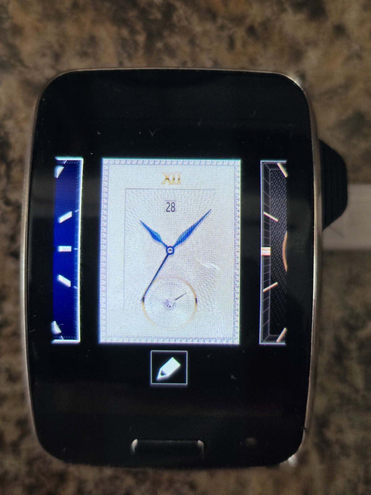 Samsung Galaxy Gear S Curved Sm-r750p SMART WATCH For Parts (4) New Wrist Bands