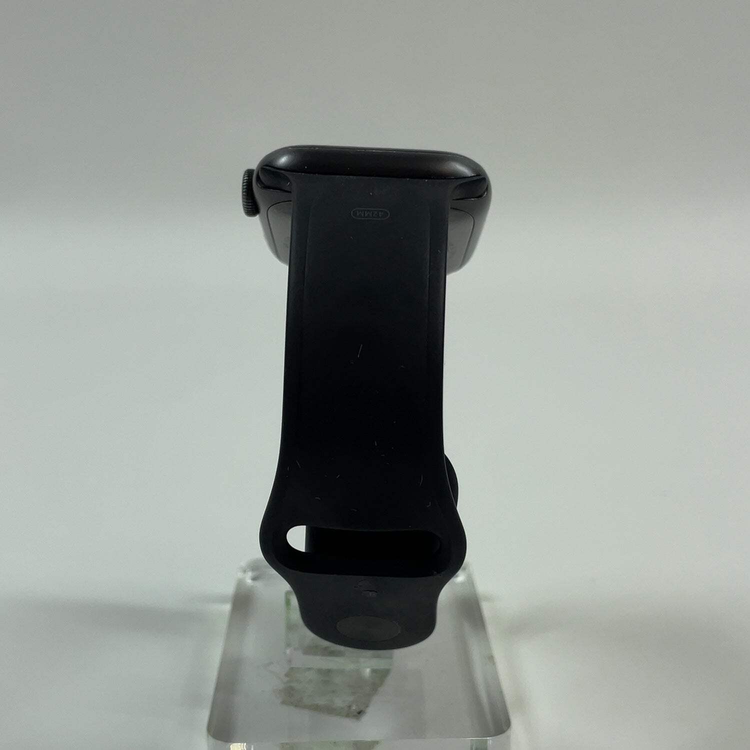 GPS Only Apple Watch Series 5 44MM Black Aluminum Black Sport Band A2093