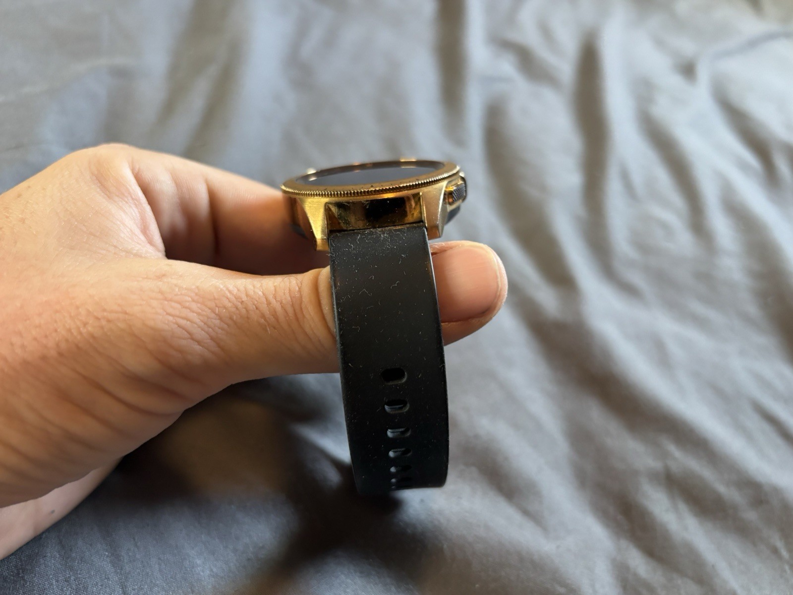 Samsung Galaxy Watch SM-R810 AMOLED Smartwatch 42mm Bluetooth Black Gold SR