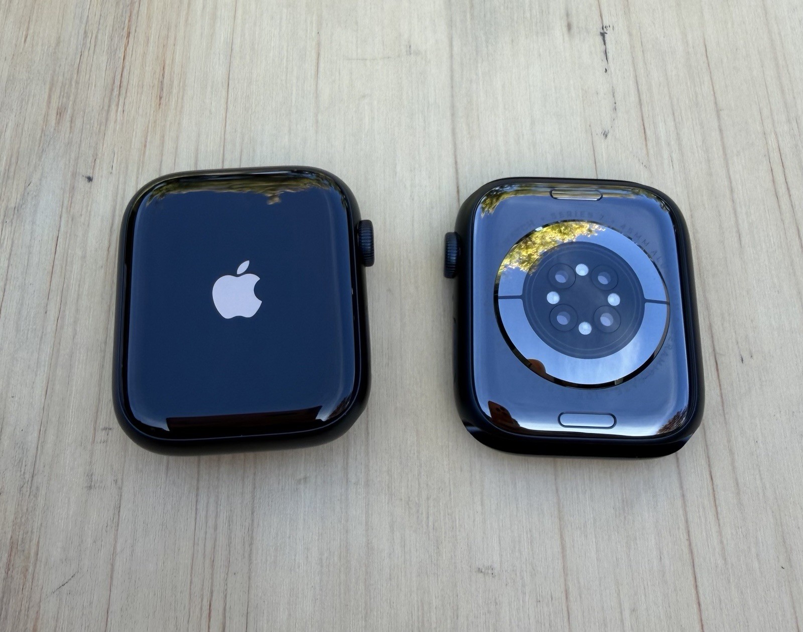 Apple Watch Series 7 Aluminum 45mm GPS only Midnight unlocked