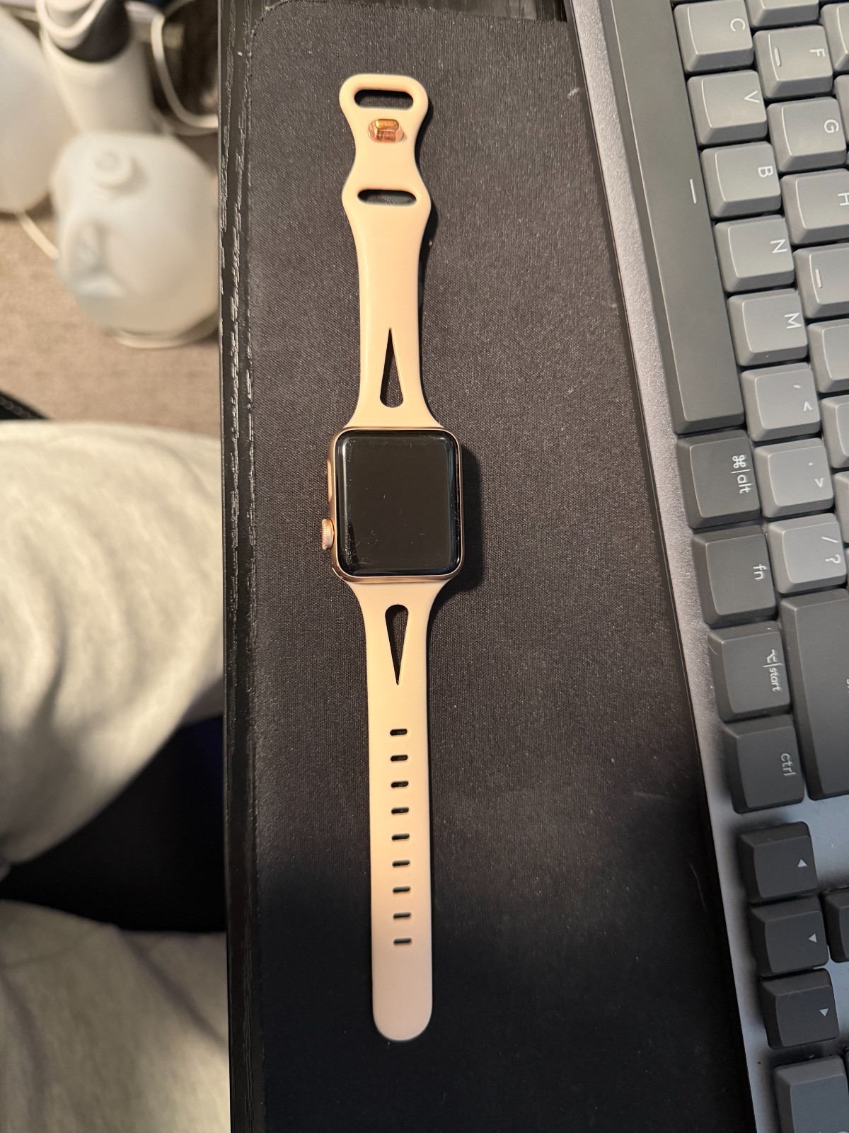 Apple Watch Series 3 38mm GPS + Cellular A1860 Rose Gold – Fully Reset