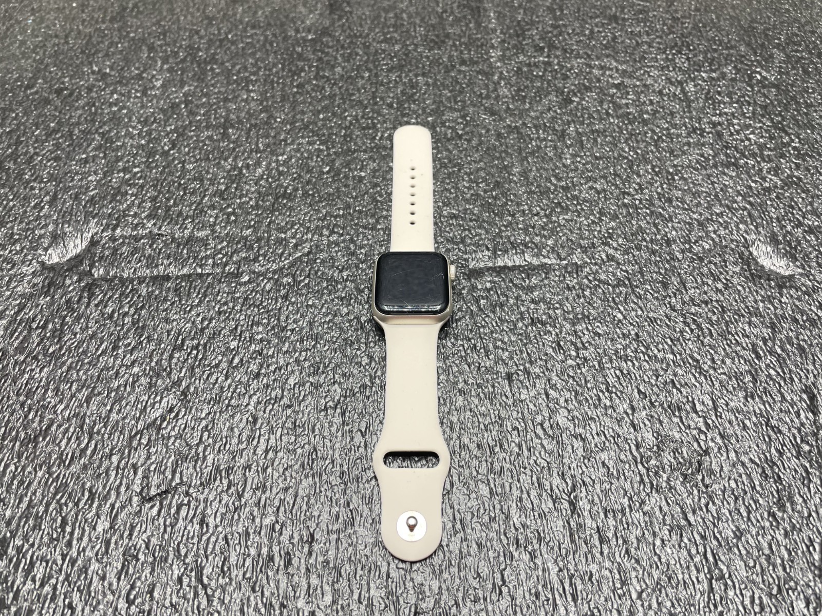 Apple Watch SE 2nd gen MXFY3LL/A 40mm Starlight LTE – Fair condition