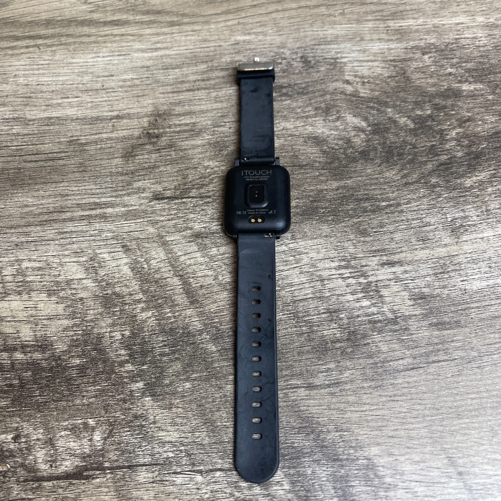 iTouch 900006 Unisex Black Silicone Band Touchscreen Digital Dial Smartwatch